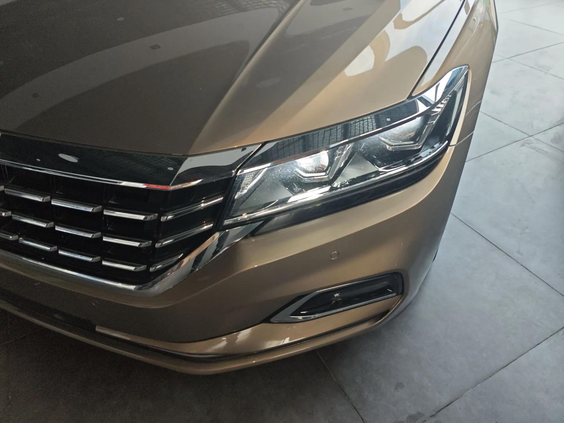 Volkswagen Passat 2019 330TSI Elite Edition China V Standard — миниатюра 9