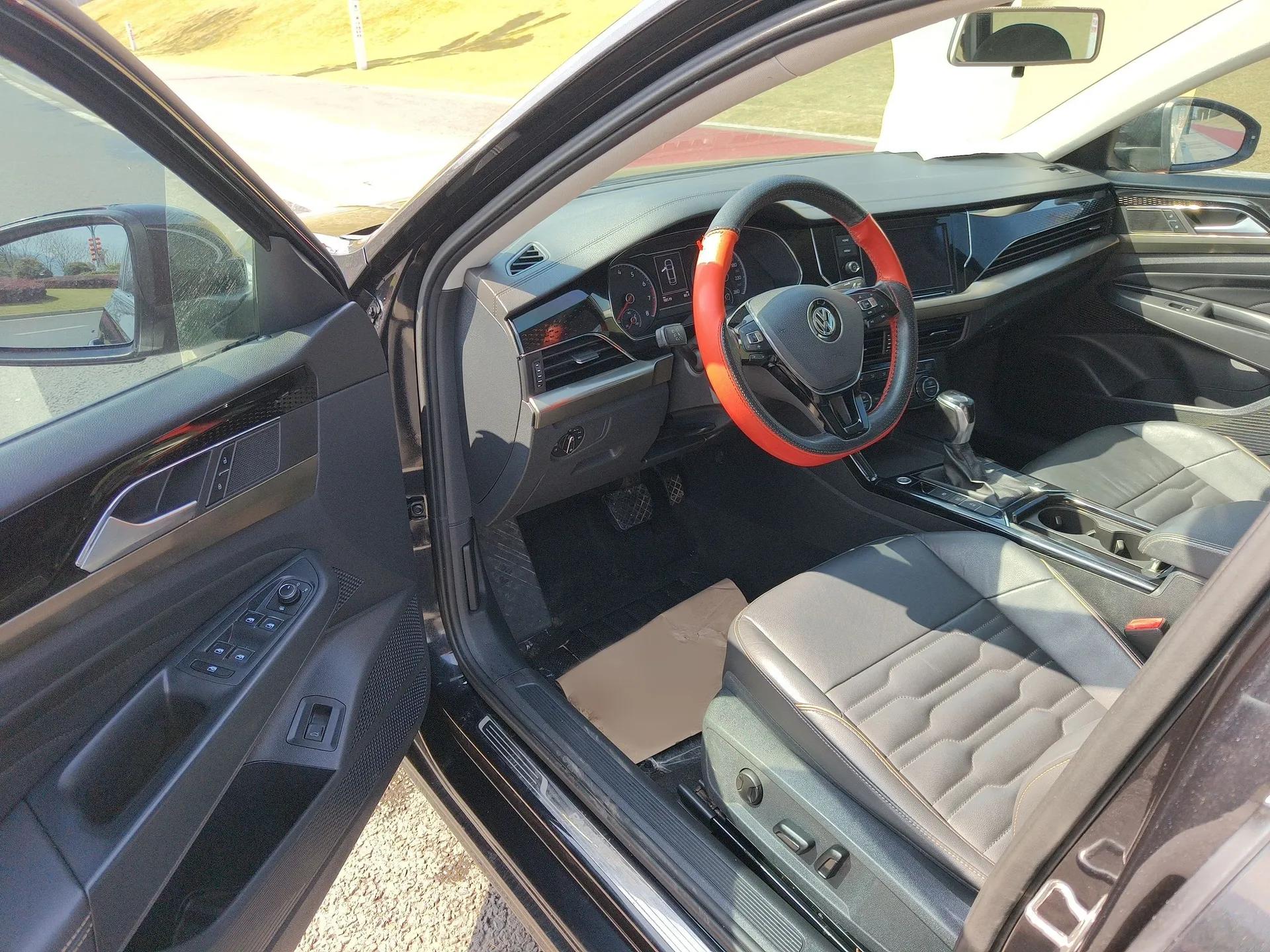 Volkswagen Passat 2019 330TSI Elite Edition China V Standard — миниатюра 8