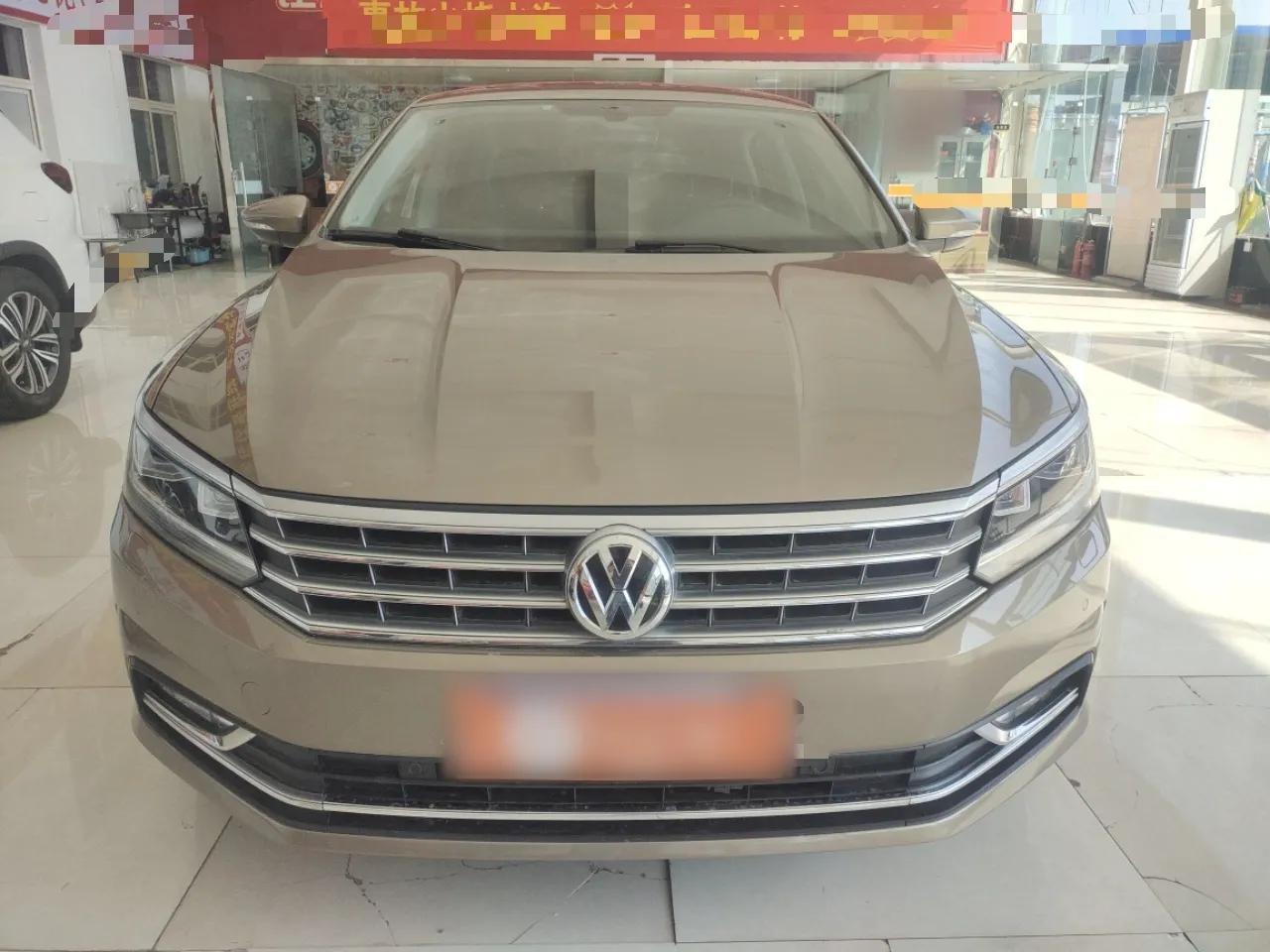Volkswagen Passat 2017 330TSI DSG Prestige Edition — миниатюра 2