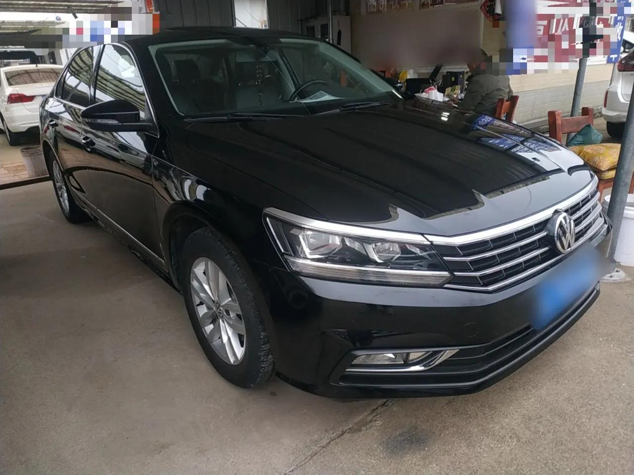 Volkswagen Passat 2016 330TSI DSG Luxury Edition — миниатюра 3