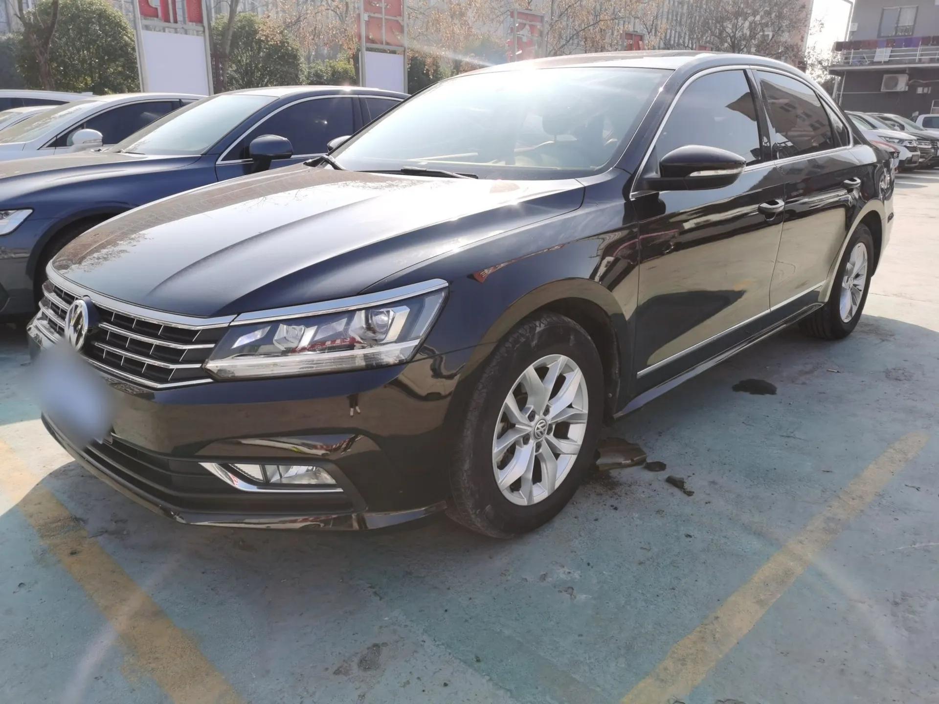 Volkswagen Passat 2016 1.8T Government Procurement Version (CEA Engine + 6AT) — миниатюра 1