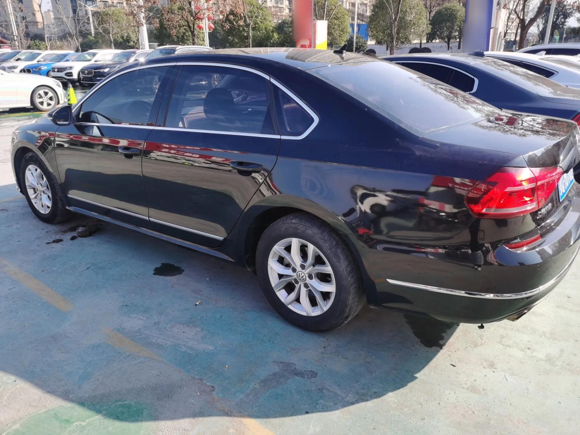 Volkswagen Passat 2016 1.8T Government Procurement Version (CEA Engine + 6AT) — миниатюра 4