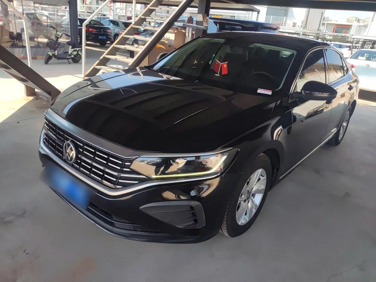 Volkswagen Passat 2022 280TSI Business Edition — миниатюра 1