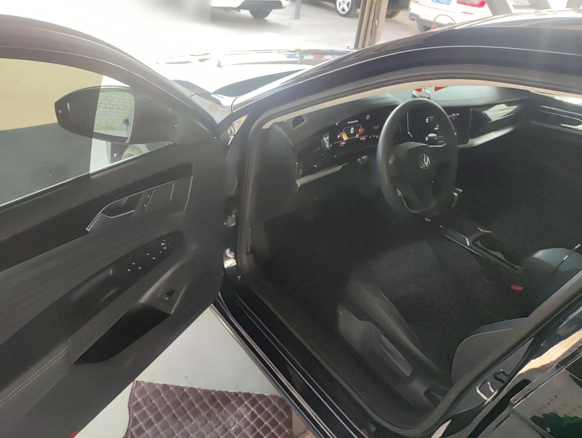 Volkswagen Passat 2022 280TSI Business Edition — миниатюра 18