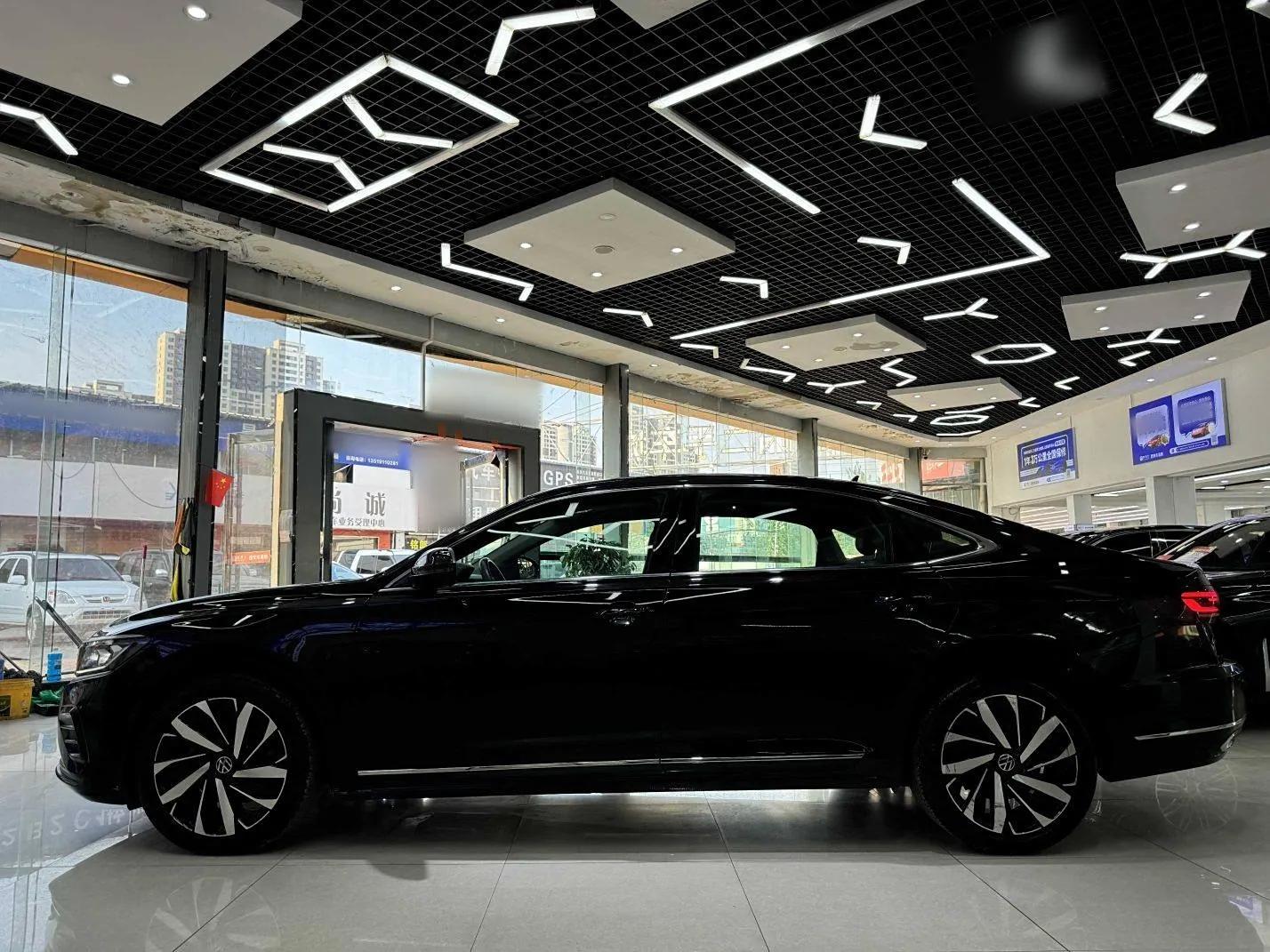 Volkswagen Passat 2023 Revised 330TSI Elite Edition — миниатюра 3