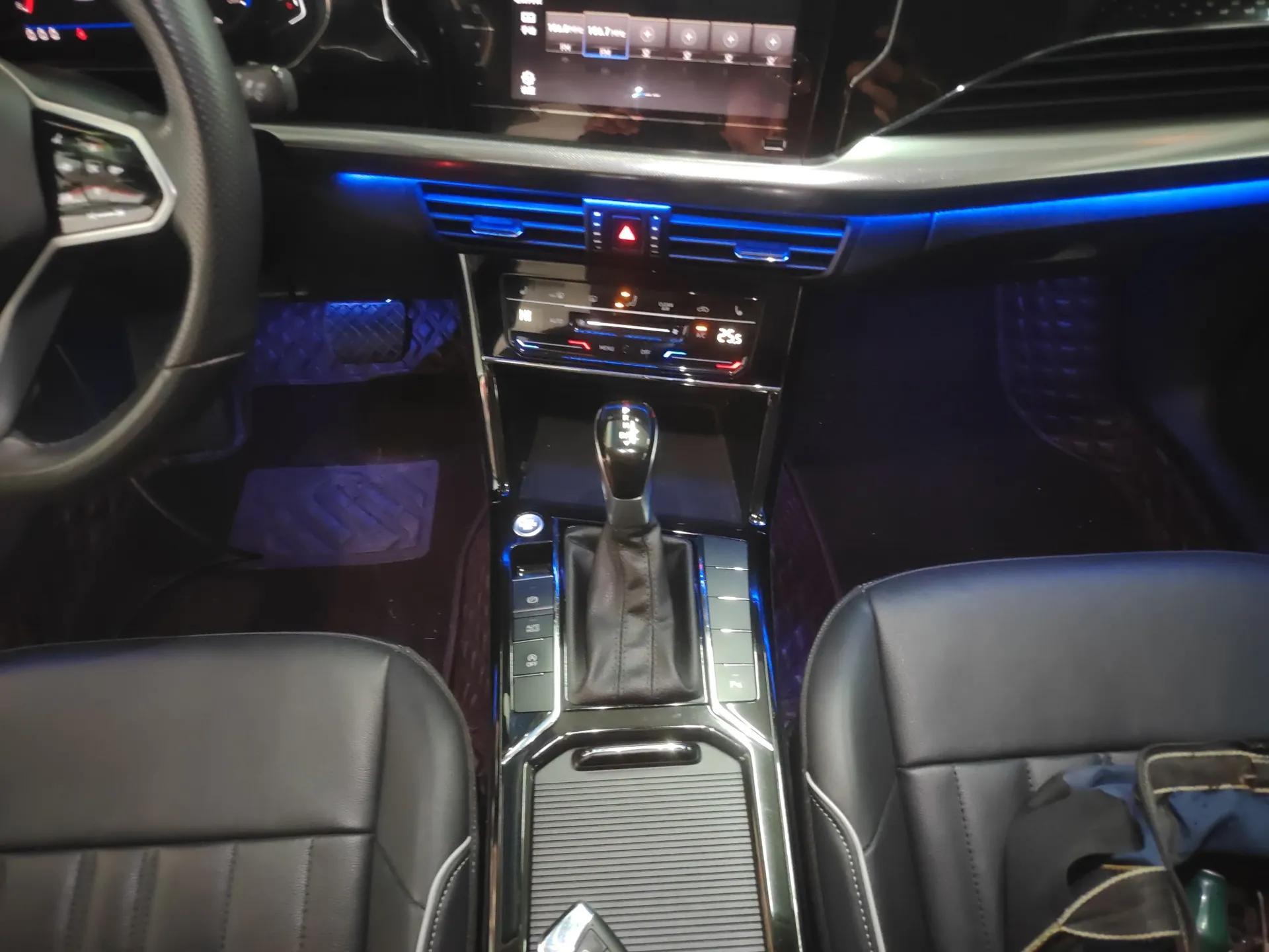 Volkswagen Passat 2023 330TSI Elite Edition — миниатюра 16