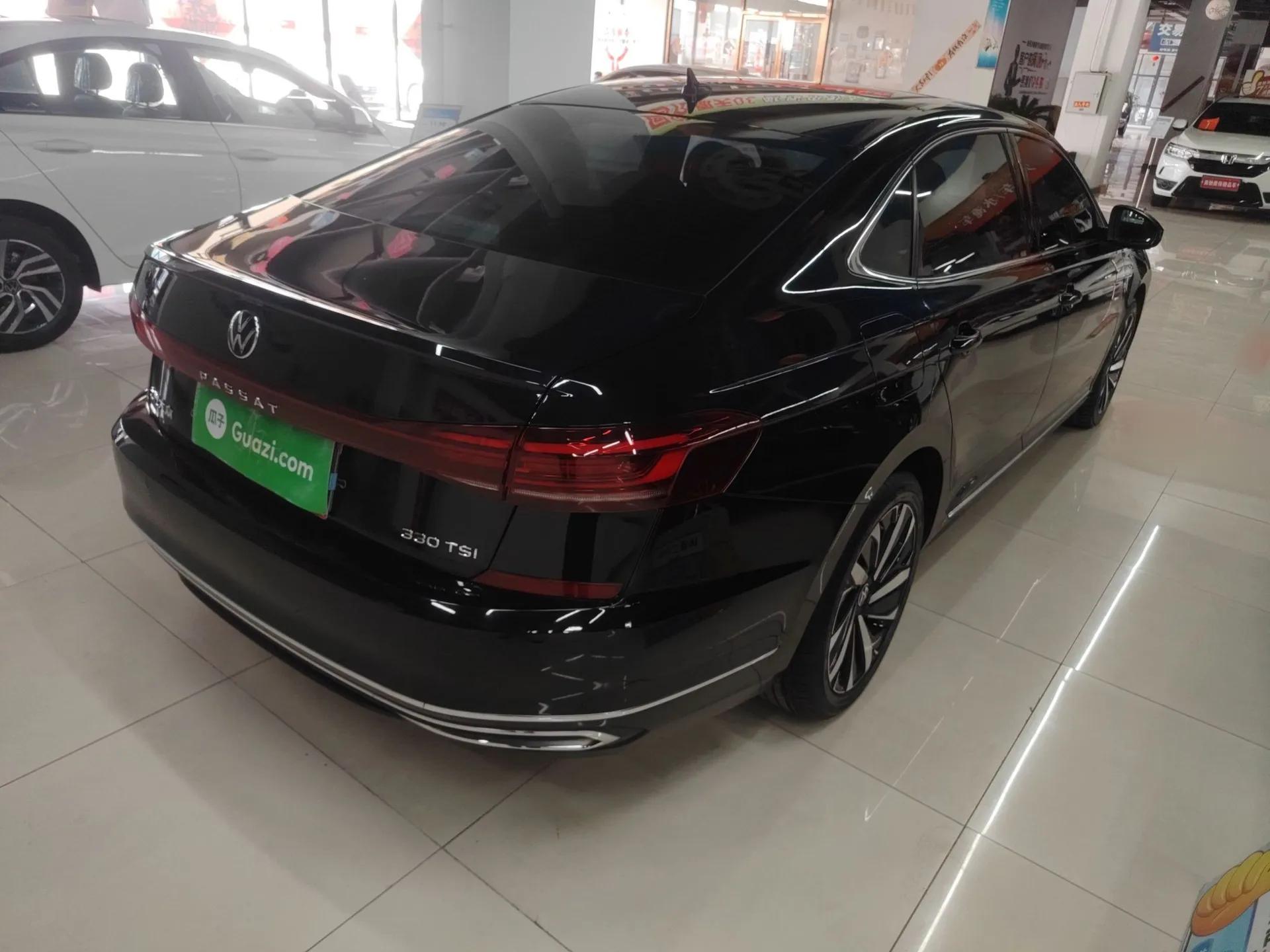 Volkswagen Passat 2023 330TSI Elite Edition — миниатюра 4