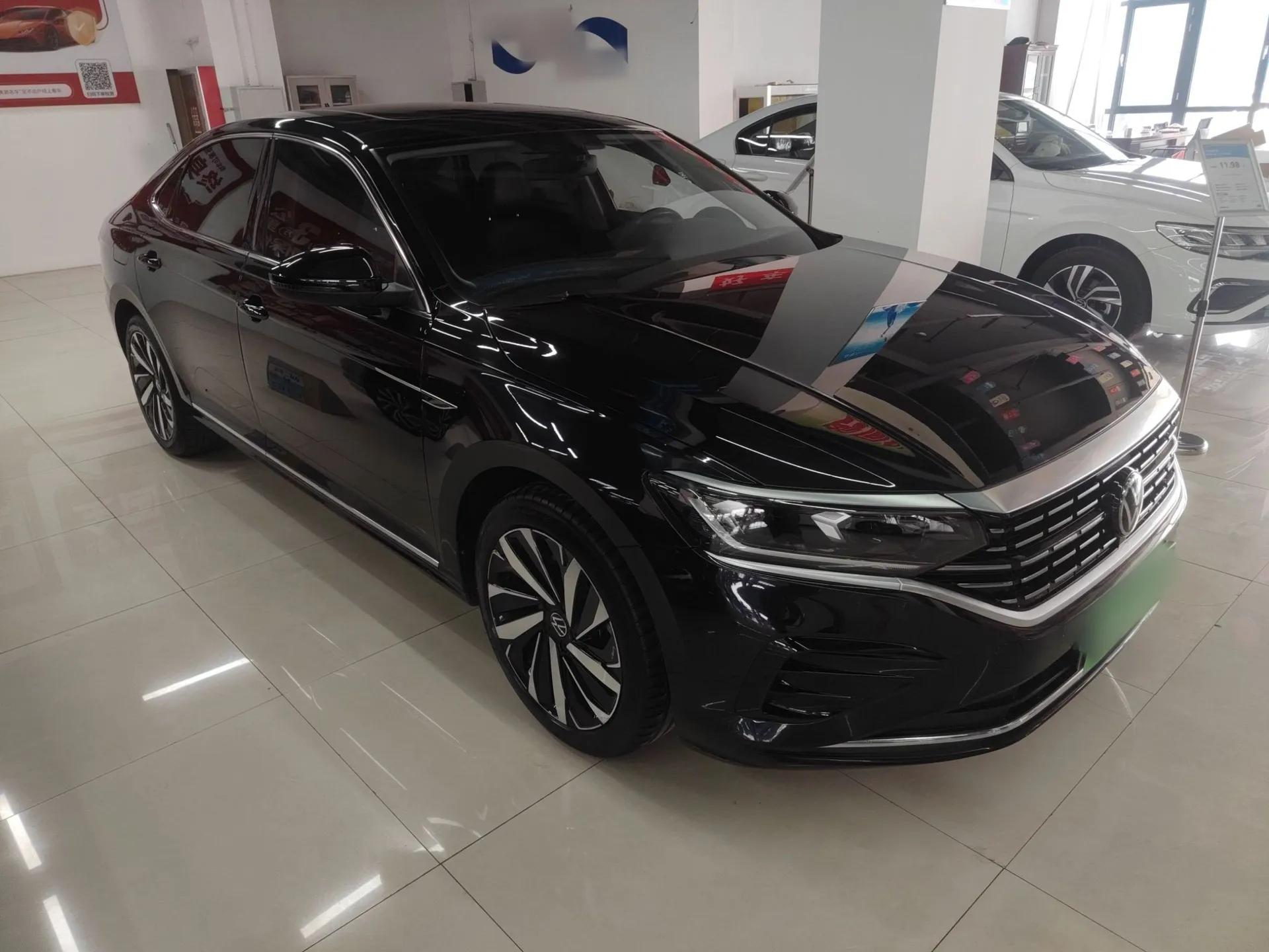 Volkswagen Passat 2023 330TSI Elite Edition — миниатюра 6