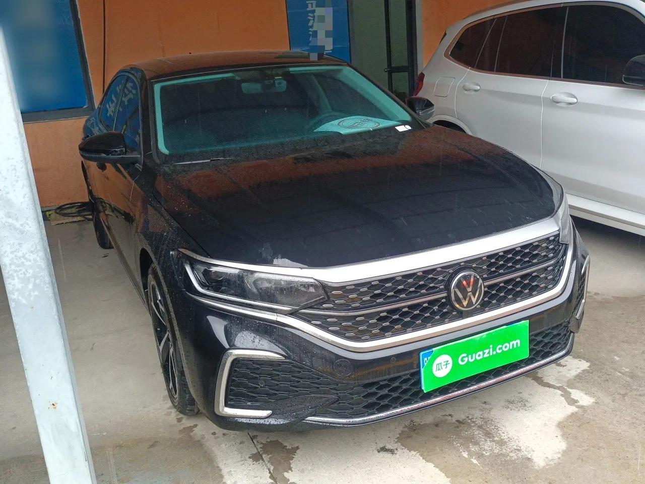 Volkswagen Passat 2024 330TSI Starry Elite Edition — миниатюра 3