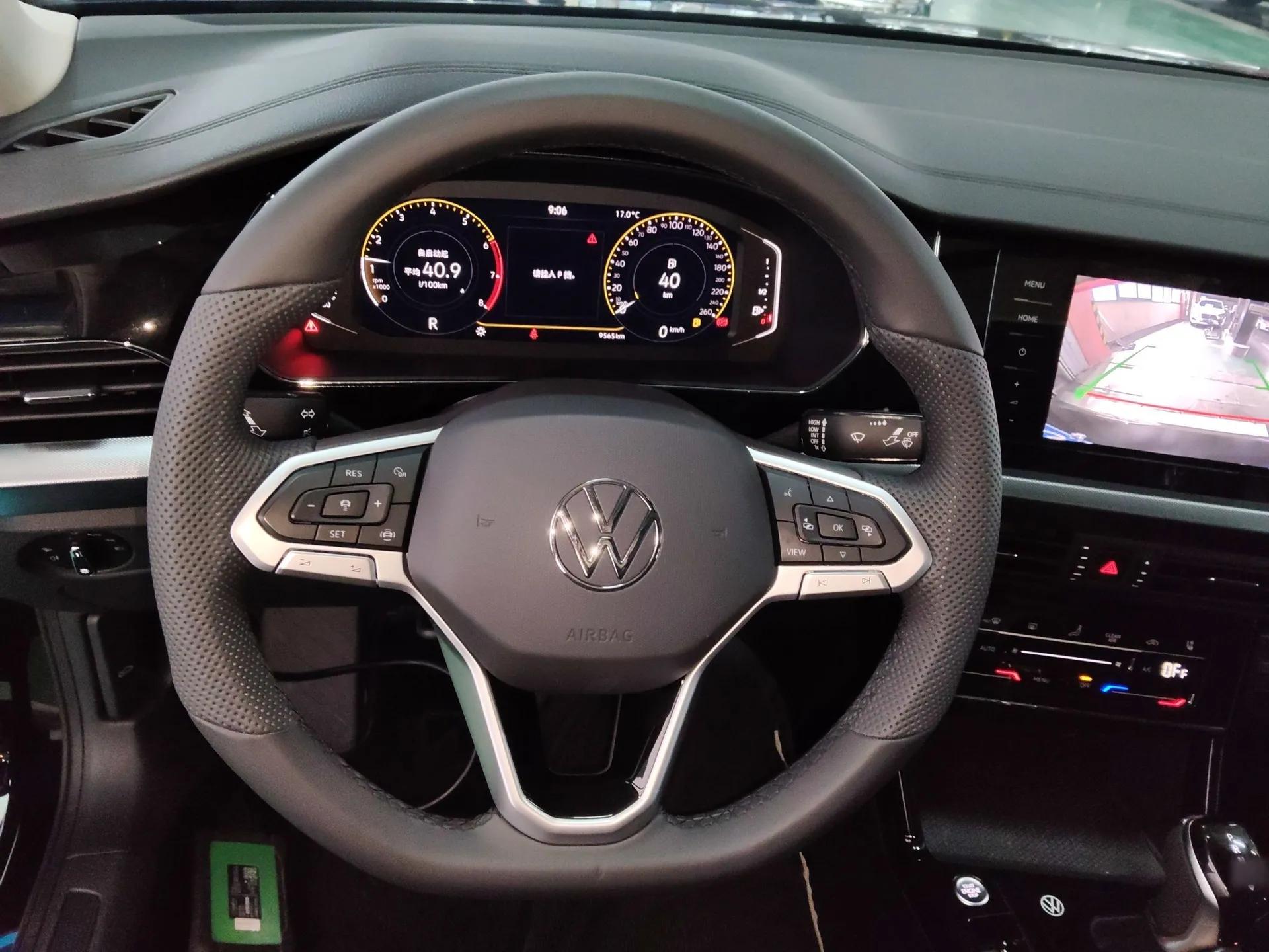 Volkswagen Passat 2025 Premium Version 380TSI Dragon Edition — миниатюра 14