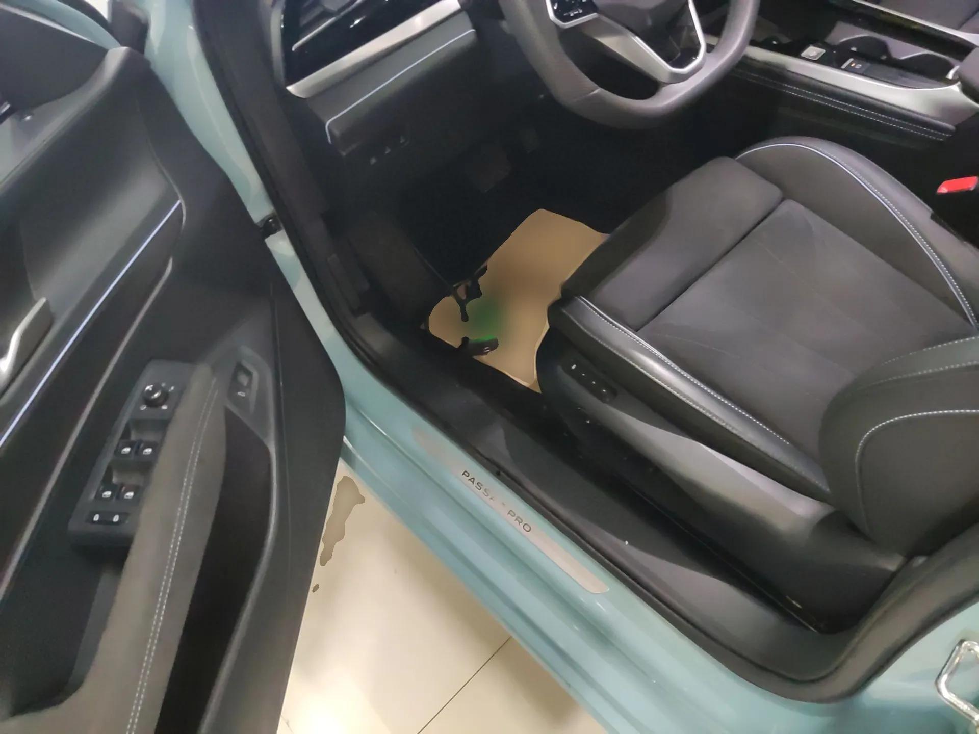 Volkswagen Passat 2025 Pro 380TSI Starry Dragon Luxury Edition — миниатюра 19