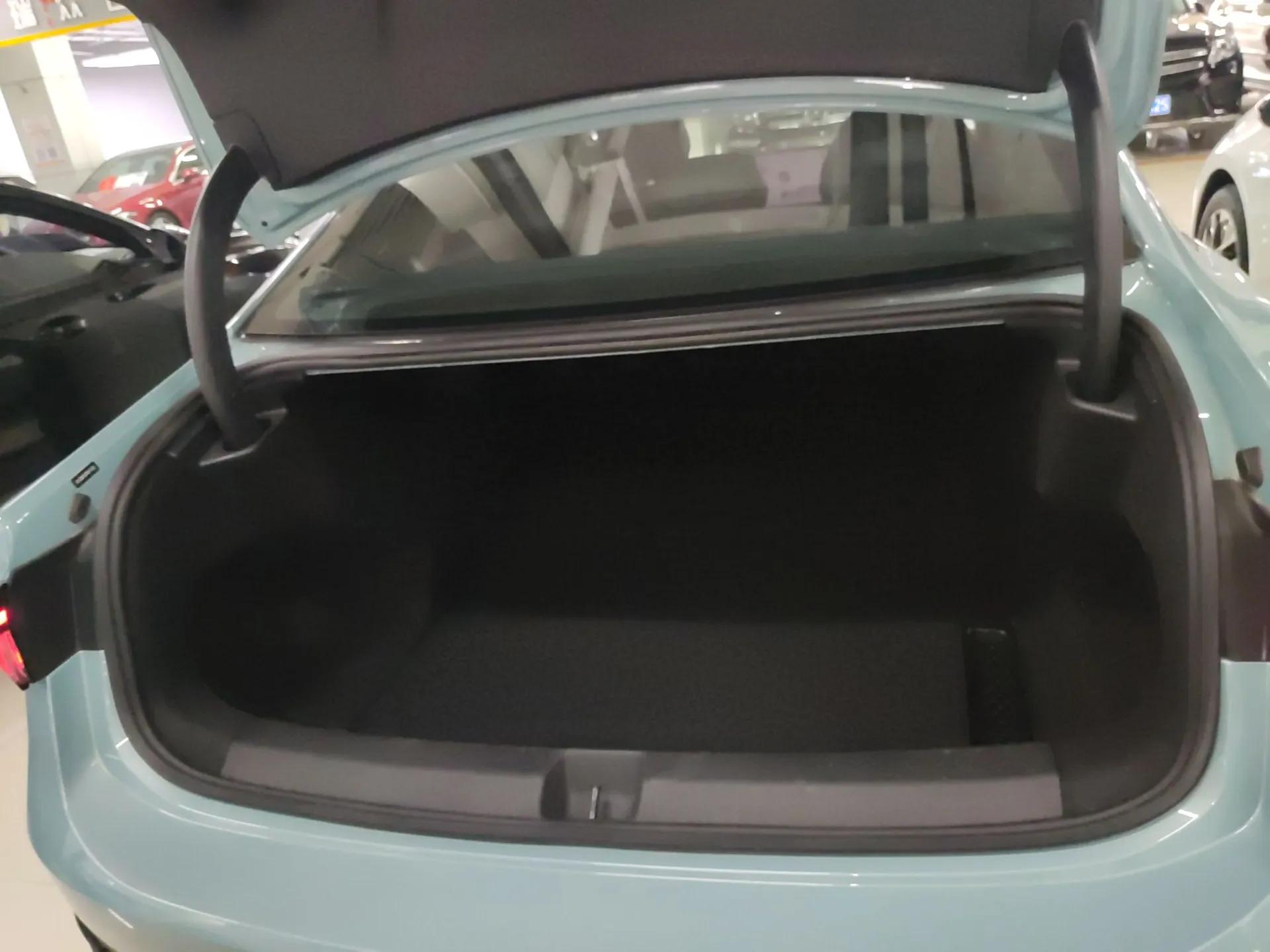 Volkswagen Passat 2025 Pro 380TSI Starry Dragon Luxury Edition — миниатюра 22