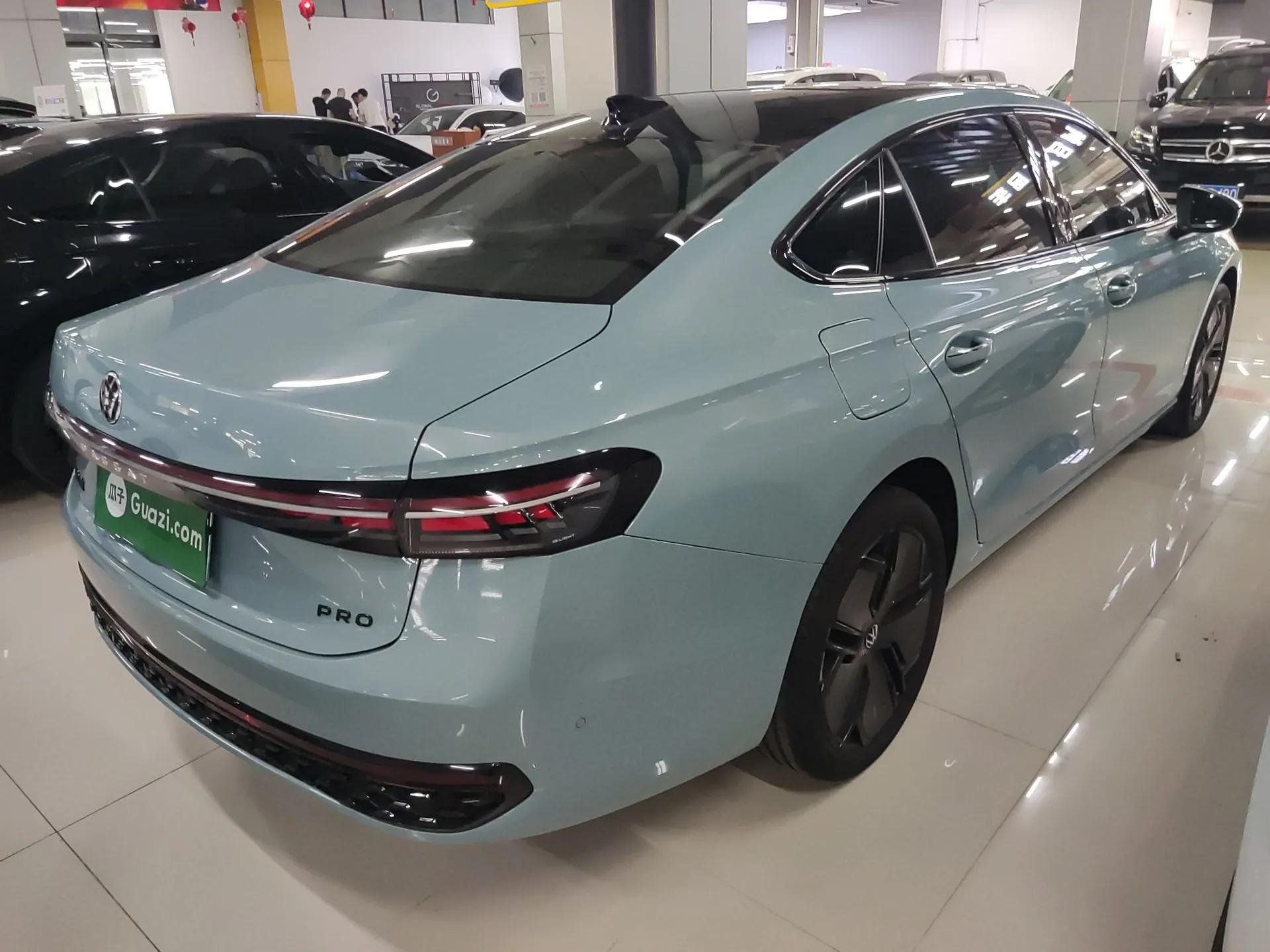Volkswagen Passat 2025 Pro 380TSI Starry Dragon Luxury Edition — миниатюра 6