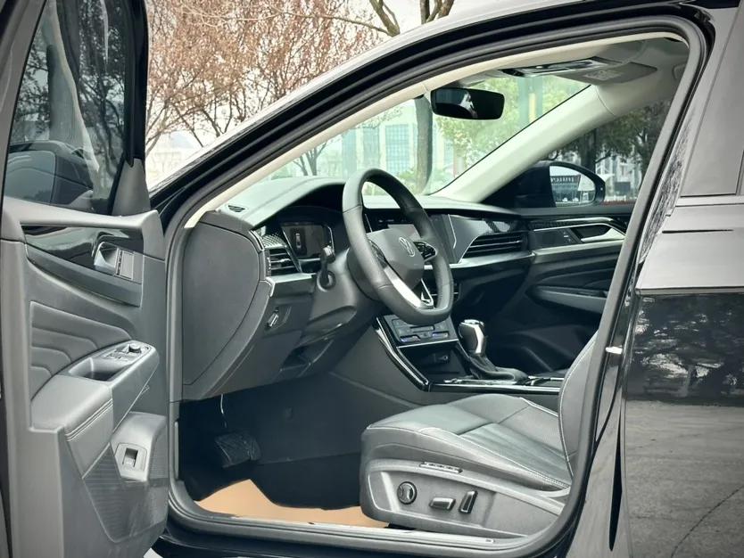 Volkswagen Passat 2024 380TSI Luxury Edition — миниатюра 20