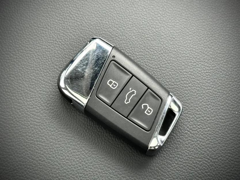 Volkswagen Passat 2024 380TSI Luxury Edition — миниатюра 22