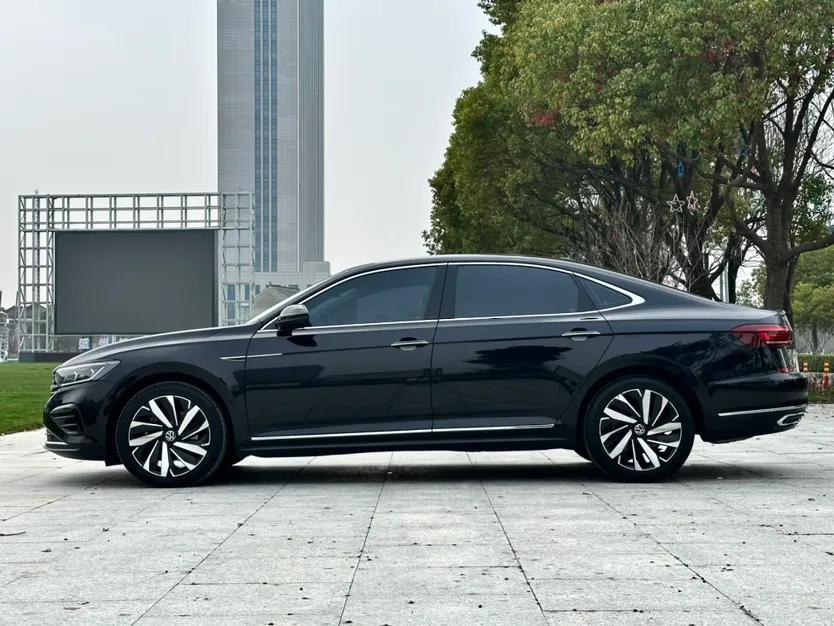 Volkswagen Passat 2024 380TSI Luxury Edition — миниатюра 8