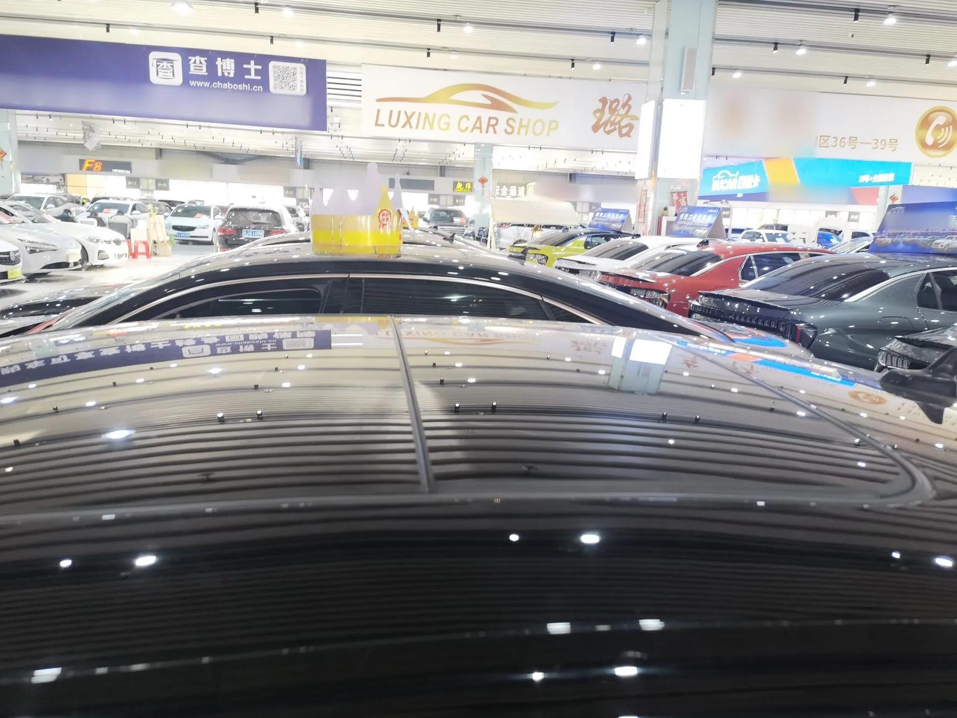 Volkswagen Passat 2022 330TSI Starry Elite Edition — миниатюра 11
