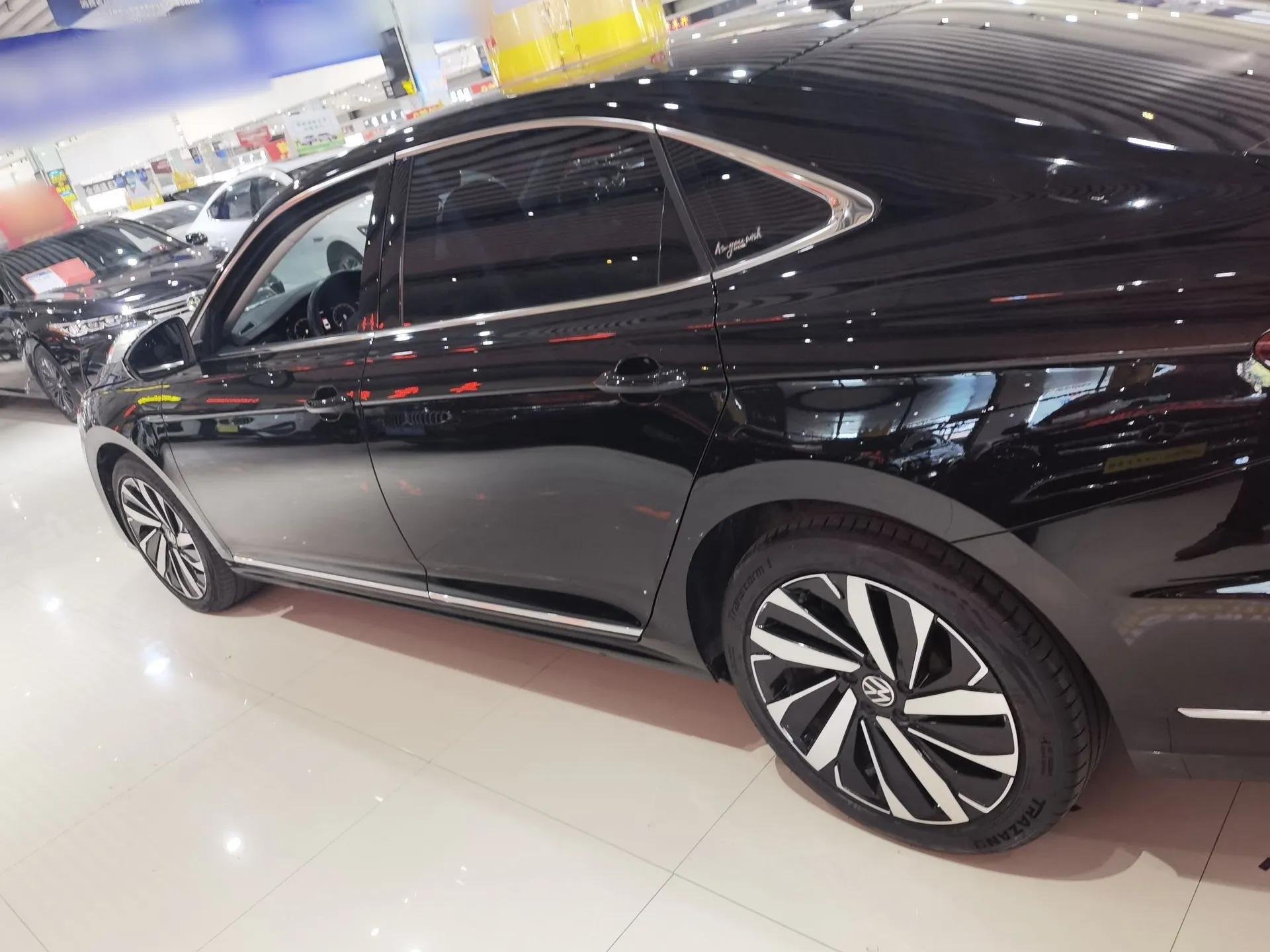 Volkswagen Passat 2022 330TSI Starry Elite Edition — миниатюра 4