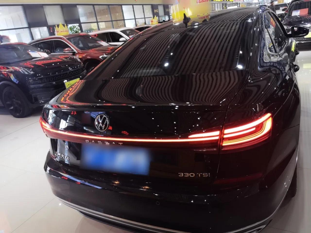 Volkswagen Passat 2022 330TSI Starry Elite Edition — миниатюра 5