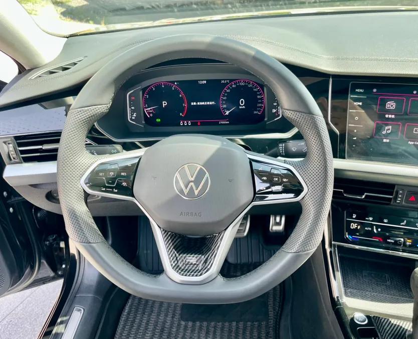 Volkswagen Passat 2024 380TSI Starry Luxury Edition — миниатюра 22