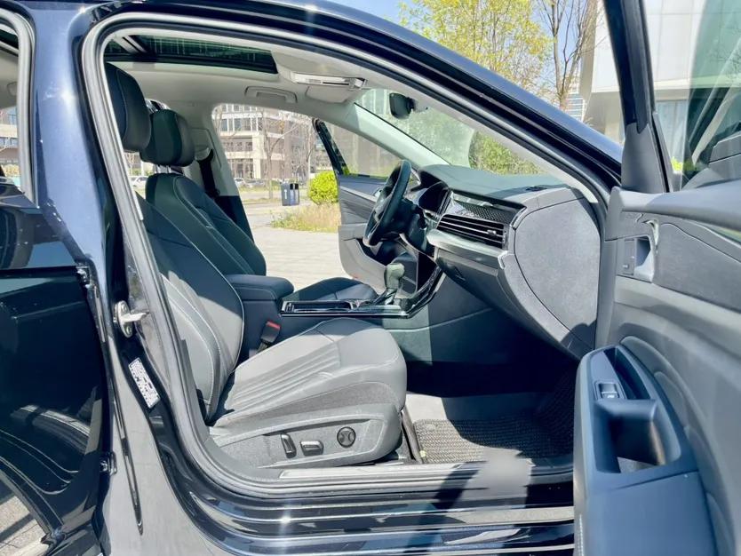 Volkswagen Passat 2024 380TSI Starry Luxury Edition — миниатюра 29