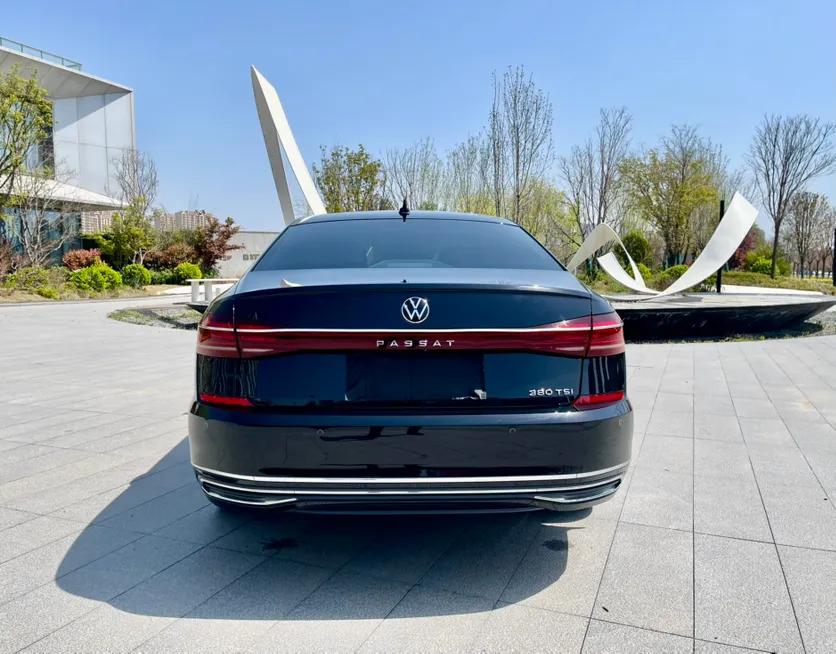 Volkswagen Passat 2024 380TSI Starry Luxury Edition — миниатюра 5