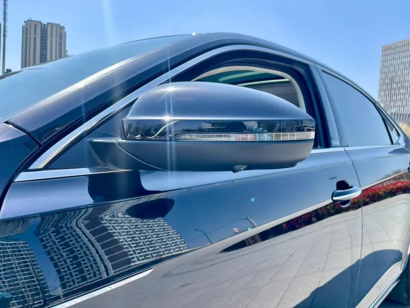 Volkswagen Passat 2024 380TSI Starry Luxury Edition — миниатюра 9