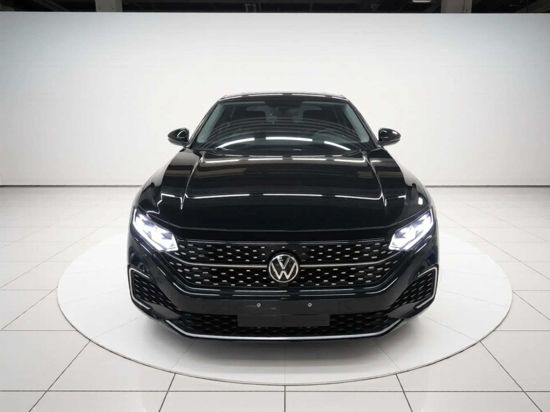 Volkswagen Passat 2024 380TSI Starry Elite Edition — миниатюра 2