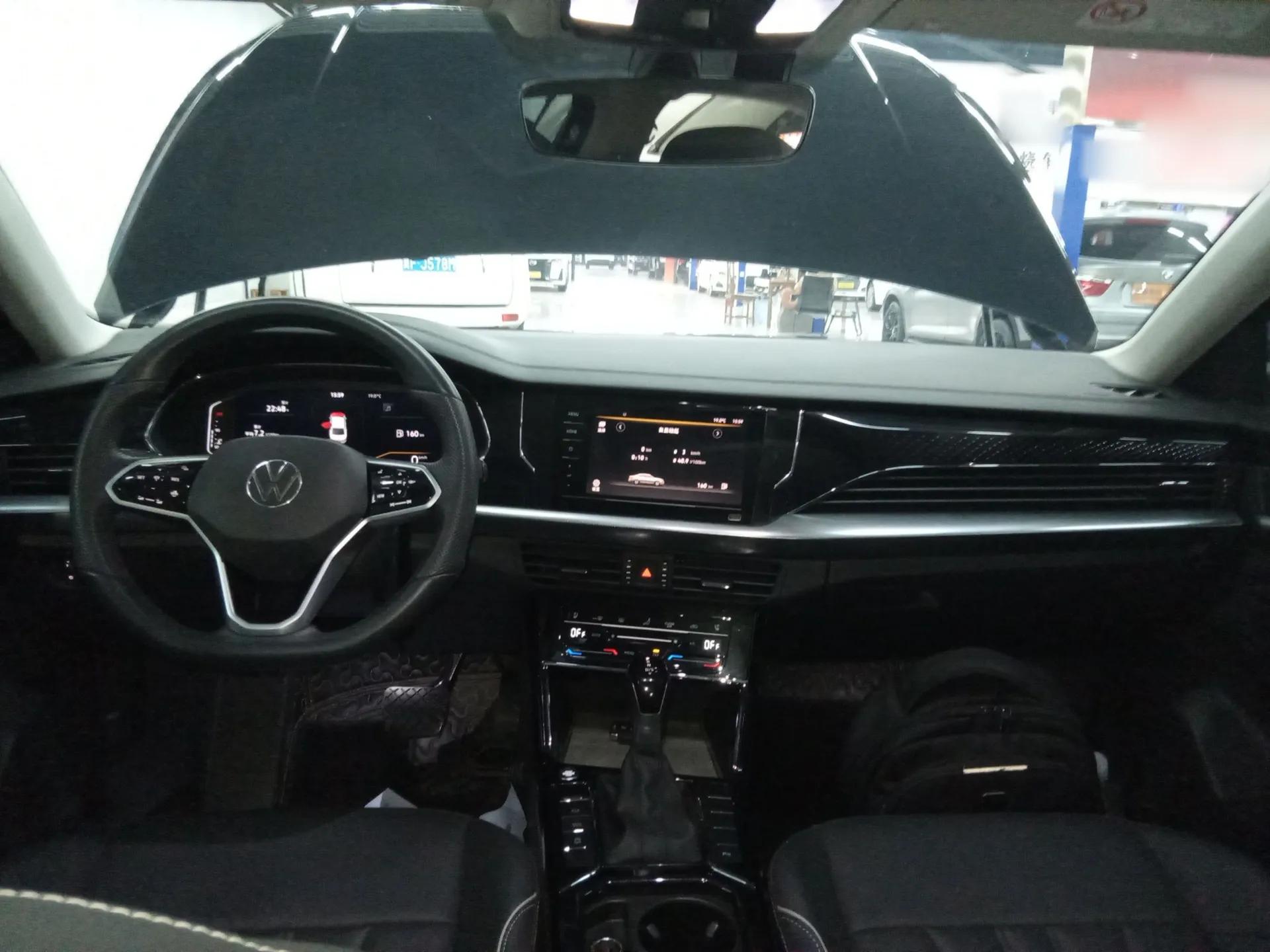 Volkswagen Passat 2024 380TSI Starry Elite Edition — миниатюра 12