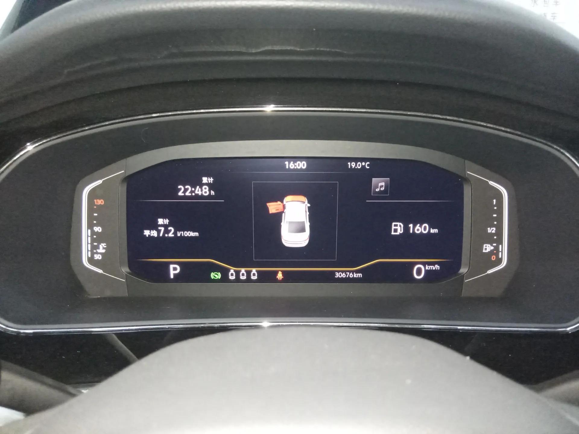 Volkswagen Passat 2024 380TSI Starry Elite Edition — миниатюра 14