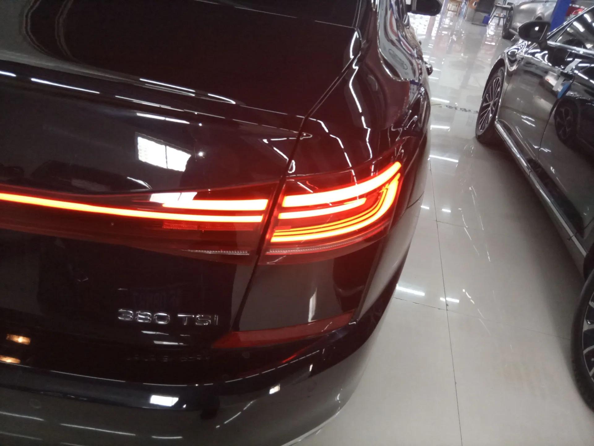 Volkswagen Passat 2024 380TSI Starry Elite Edition — миниатюра 8