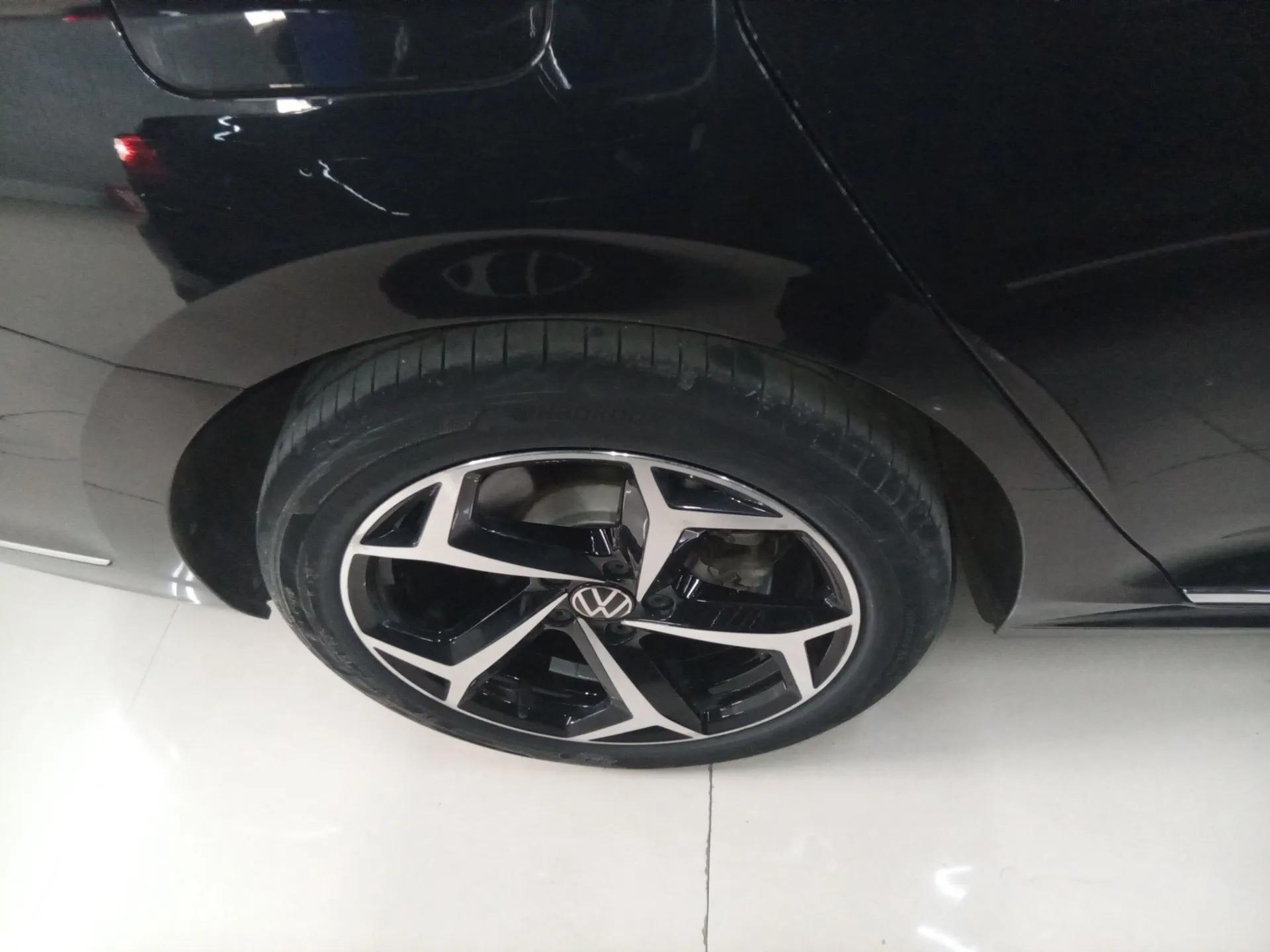 Volkswagen Passat 2024 380TSI Starry Elite Edition — миниатюра 10