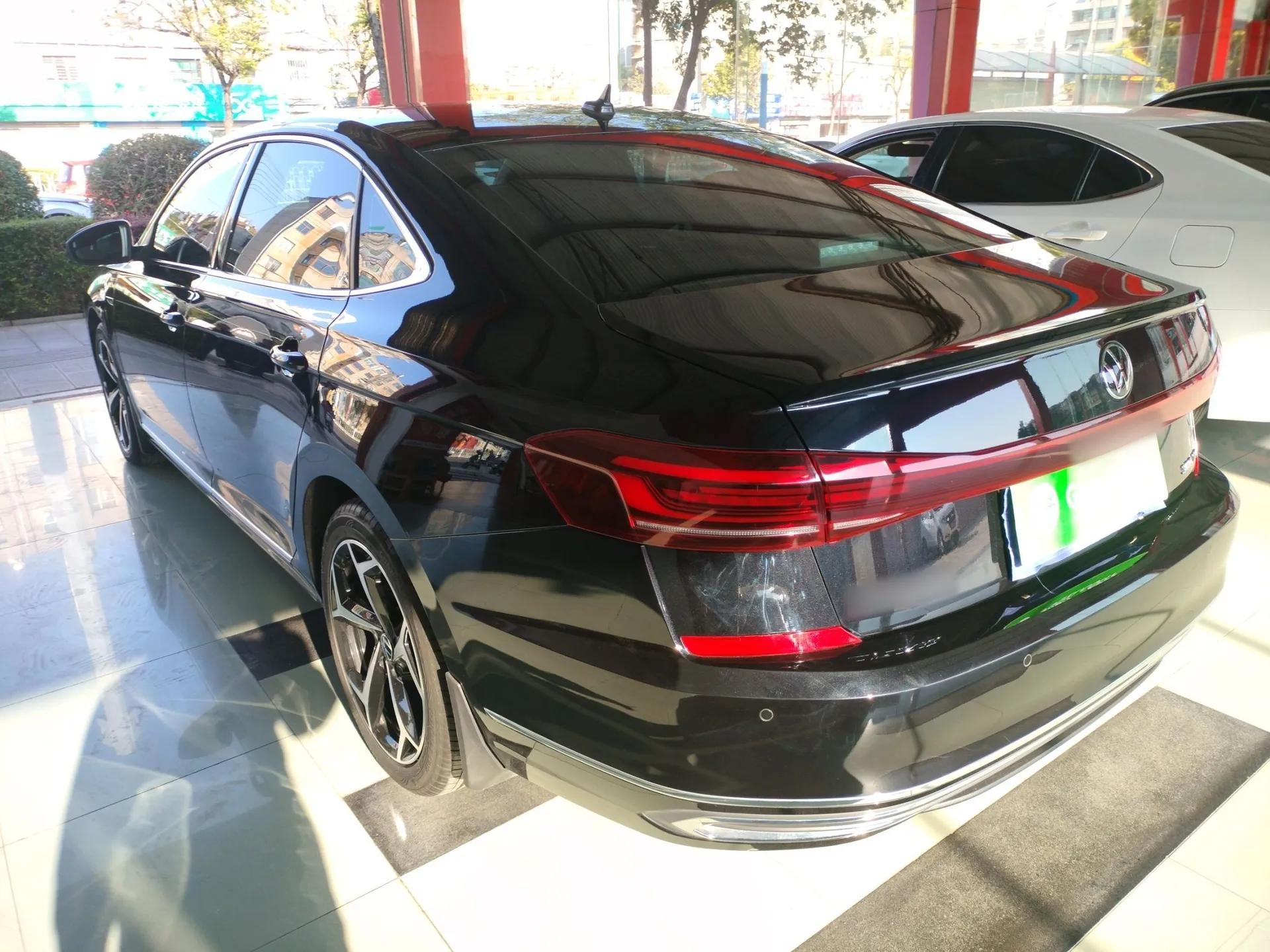 Volkswagen Passat 2024 380TSI Starry Elite Edition — миниатюра 4