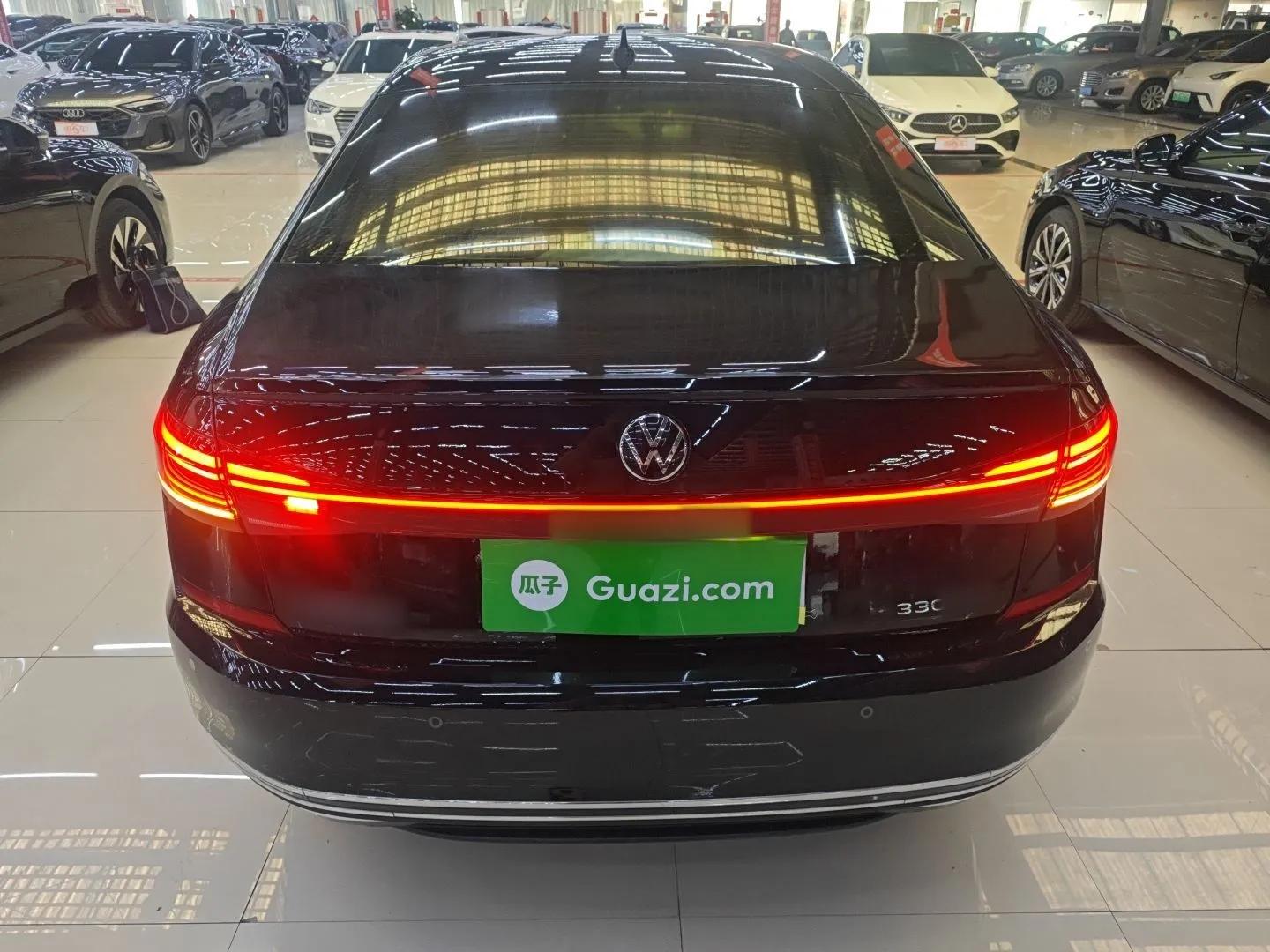 Volkswagen Passat 2024 330TSI Starry Elite Edition — миниатюра 3