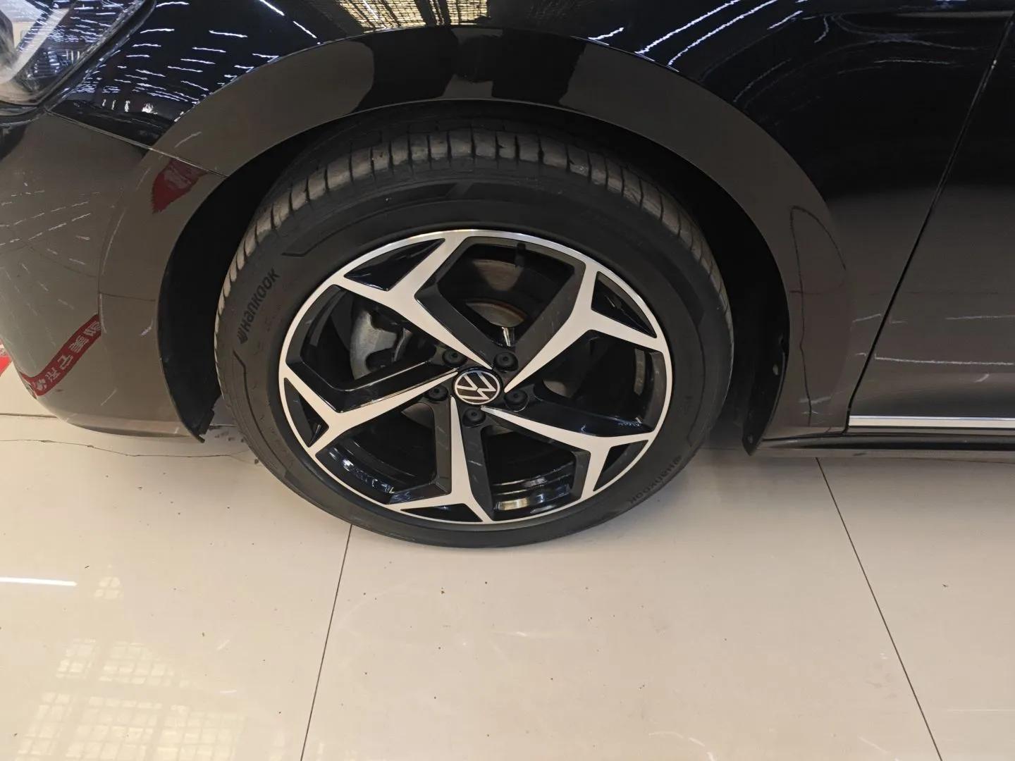 Volkswagen Passat 2024 330TSI Starry Elite Edition — миниатюра 9