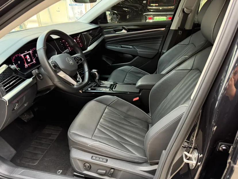 Volkswagen Passat 2022 330TSI Starry Luxury Edition – Exclusive Special Edition — миниатюра 13