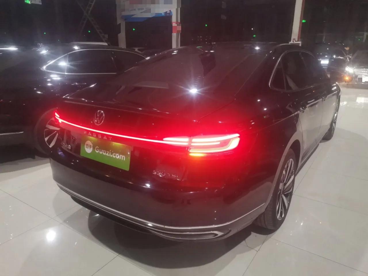 Volkswagen Passat 2022 330TSI Starry Luxury Edition – Exclusive Special Edition — миниатюра 6