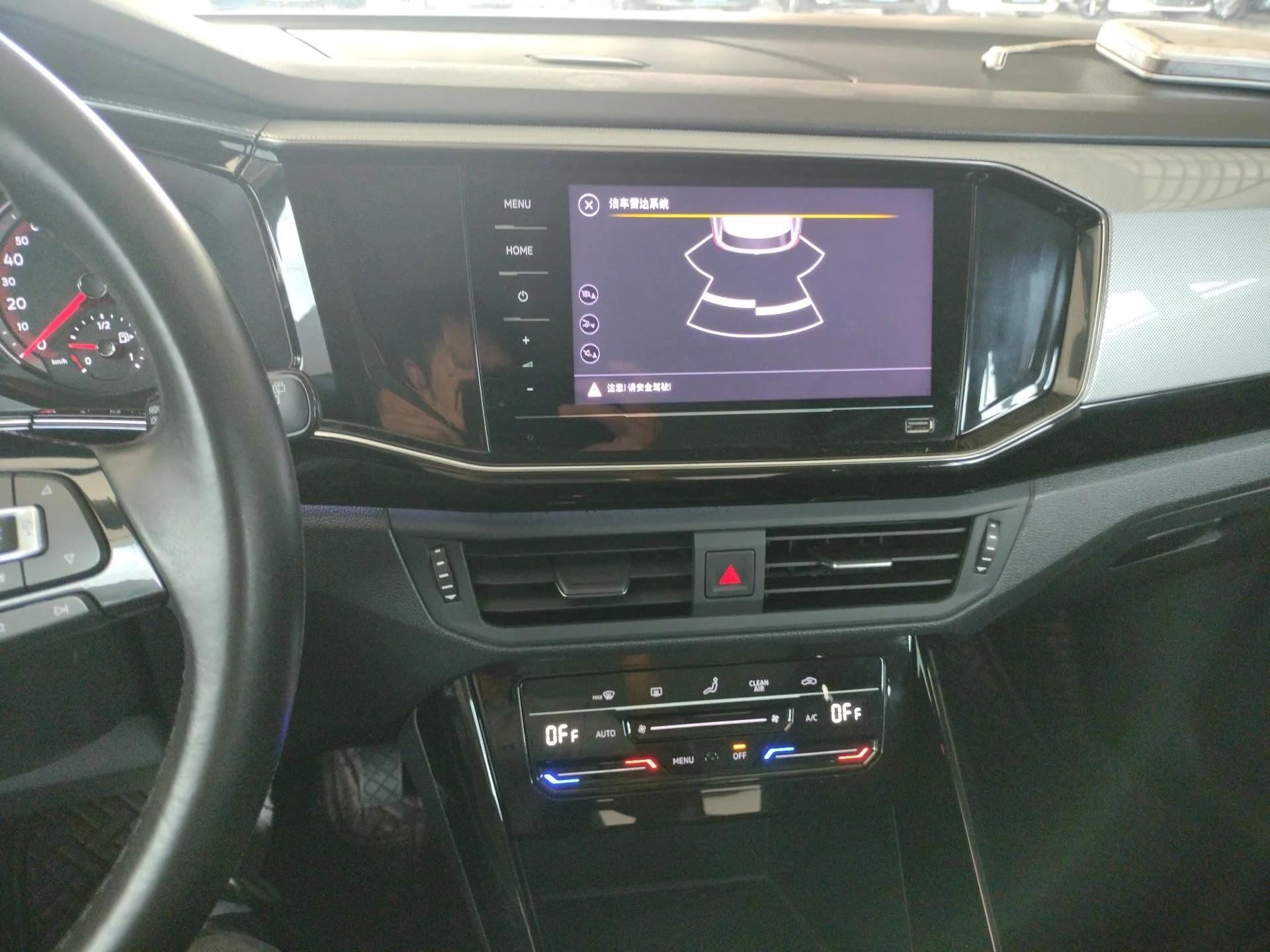 Volkswagen Tayron 2022 280TSI Two-Wheel Drive Luxury Smart Connectivity Version — миниатюра 16