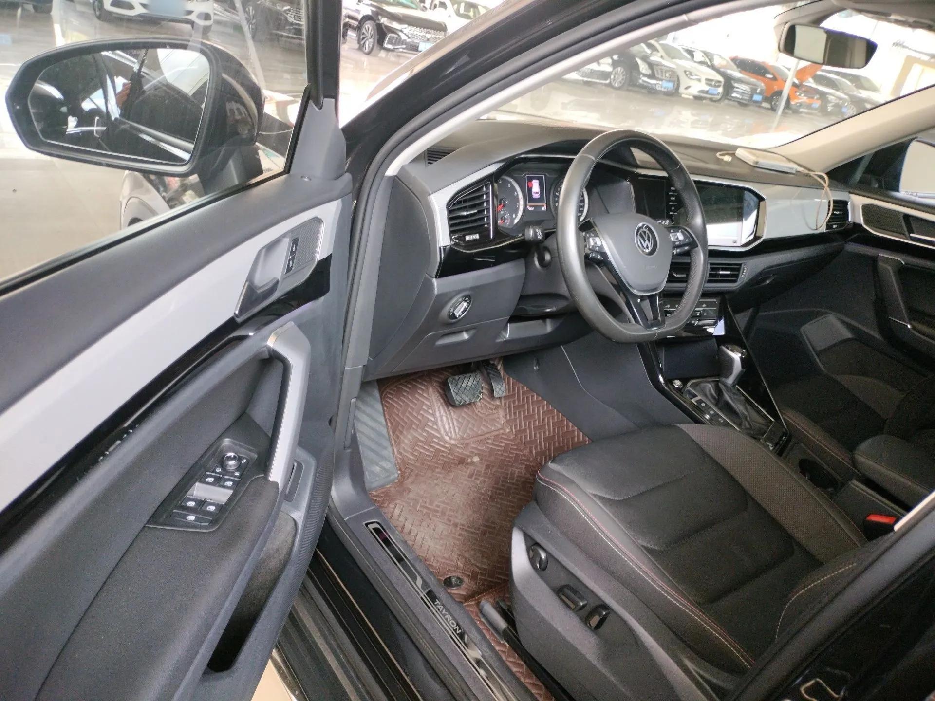 Volkswagen Tayron 2022 280TSI Two-Wheel Drive Luxury Smart Connectivity Version — миниатюра 19