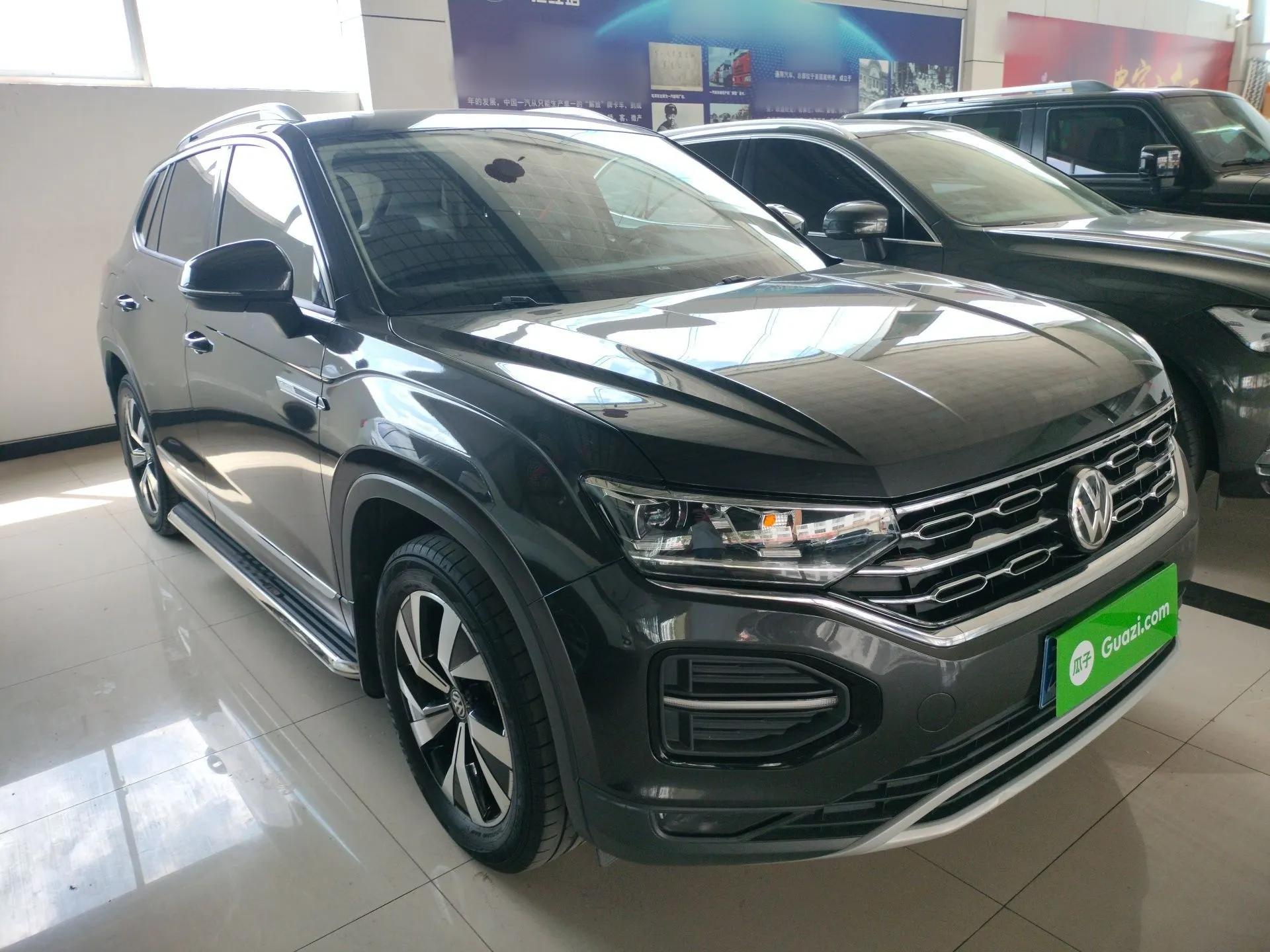 Volkswagen Tayron 2022 280TSI Two-Wheel Drive Luxury Smart Connectivity Version — миниатюра 3