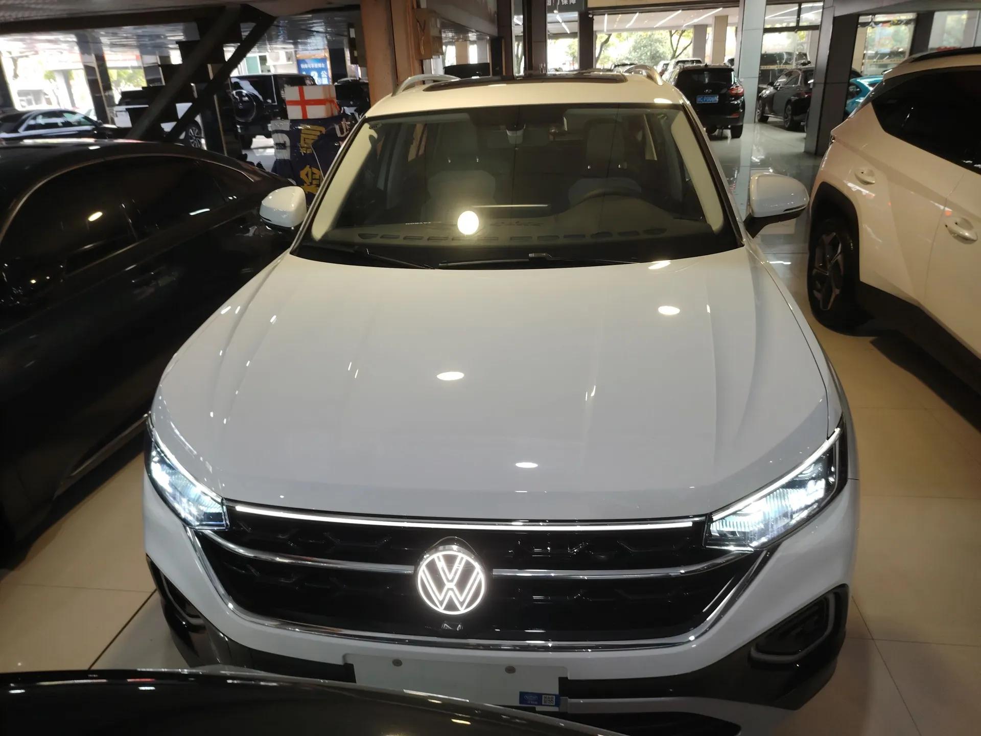 Volkswagen Tayron 2026 Model, 30 Million Vehicles Selected Version, 300TSI — миниатюра 2