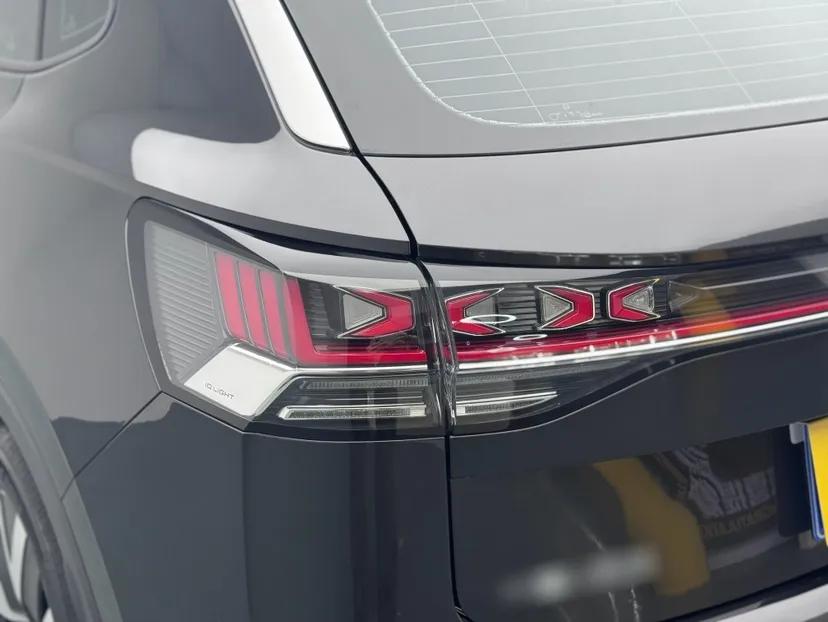 Volkswagen Tayron 2023 330TSI Two-Wheel-Drive Luxury Plus Advanced Version — миниатюра 7