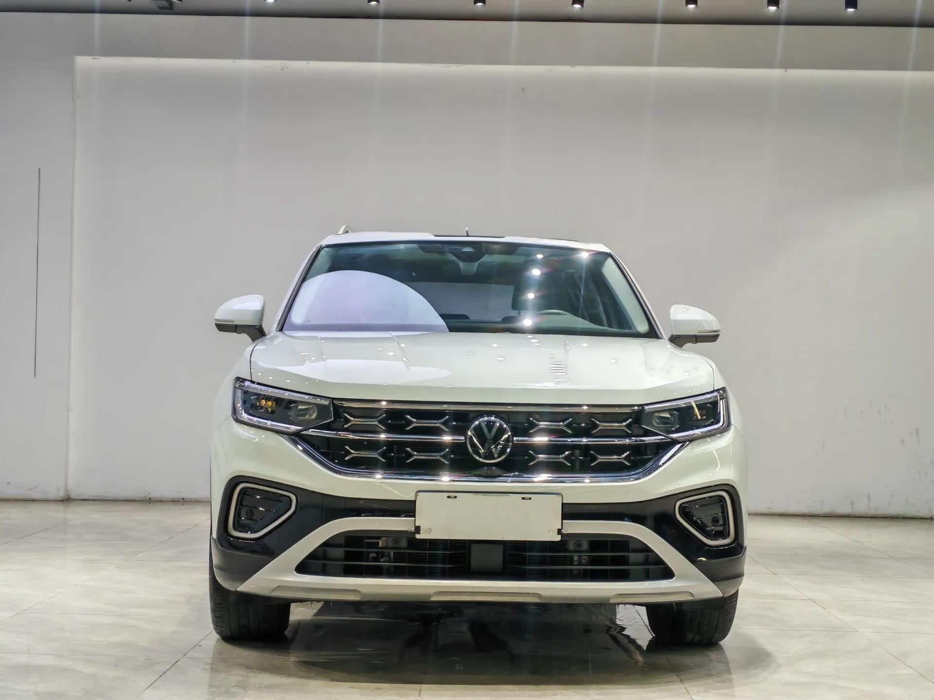 Volkswagen Tayron 2024 300TSI Two-Wheel-Drive Luxury Plus Advanced Version — миниатюра 4