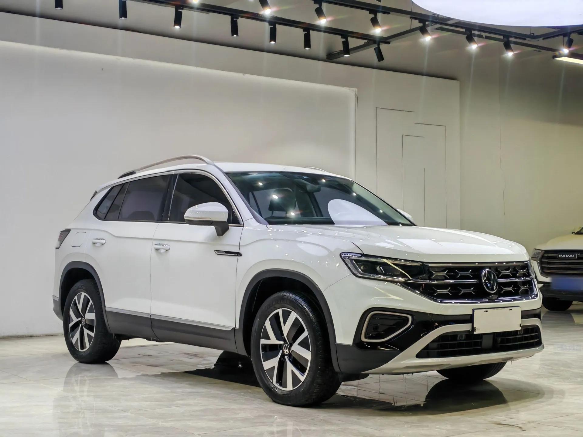 Volkswagen Tayron 2024 300TSI Two-Wheel-Drive Luxury Plus Advanced Version — миниатюра 5