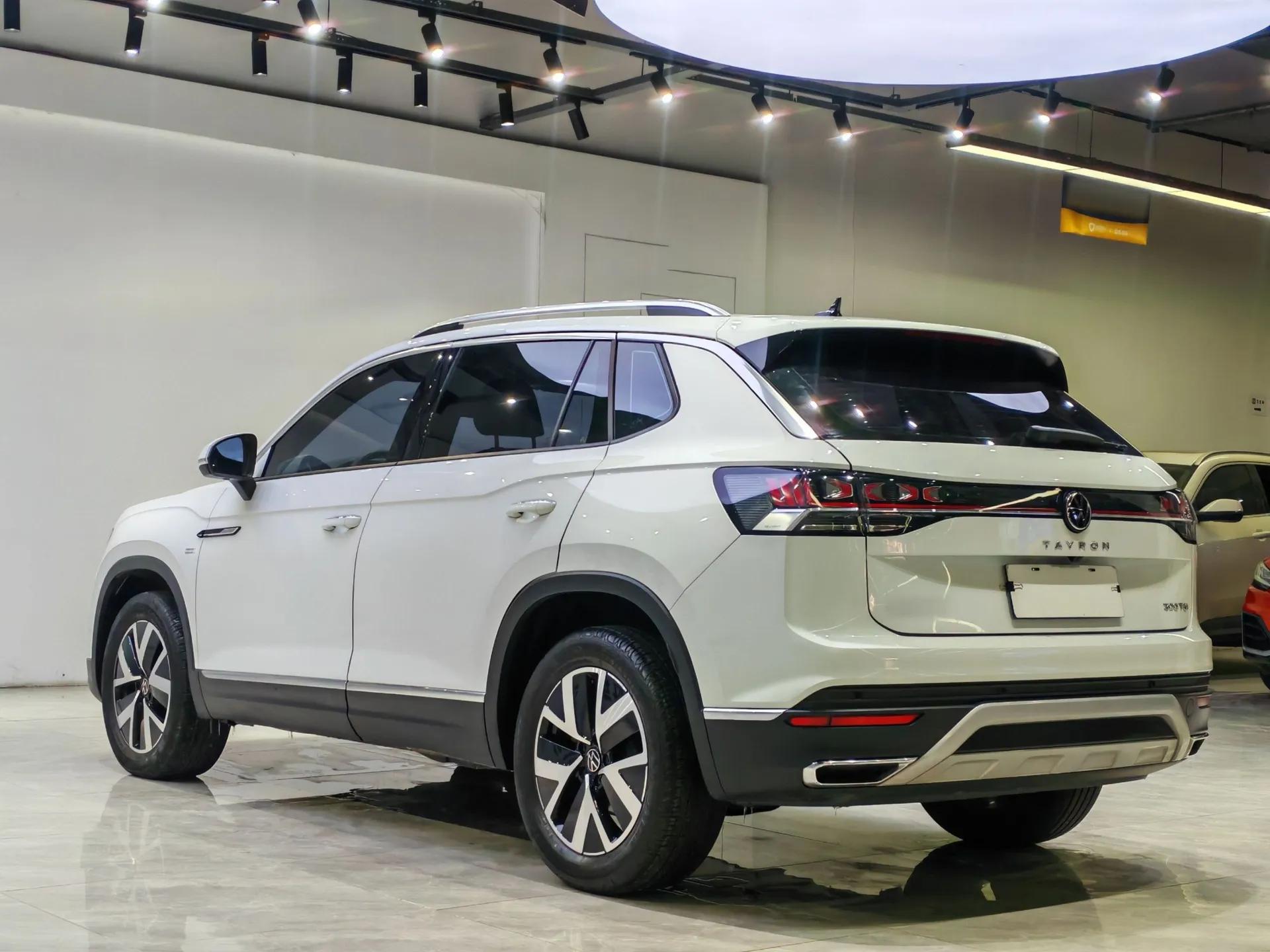 Volkswagen Tayron 2024 300TSI Two-Wheel-Drive Luxury Plus Advanced Version — миниатюра 8