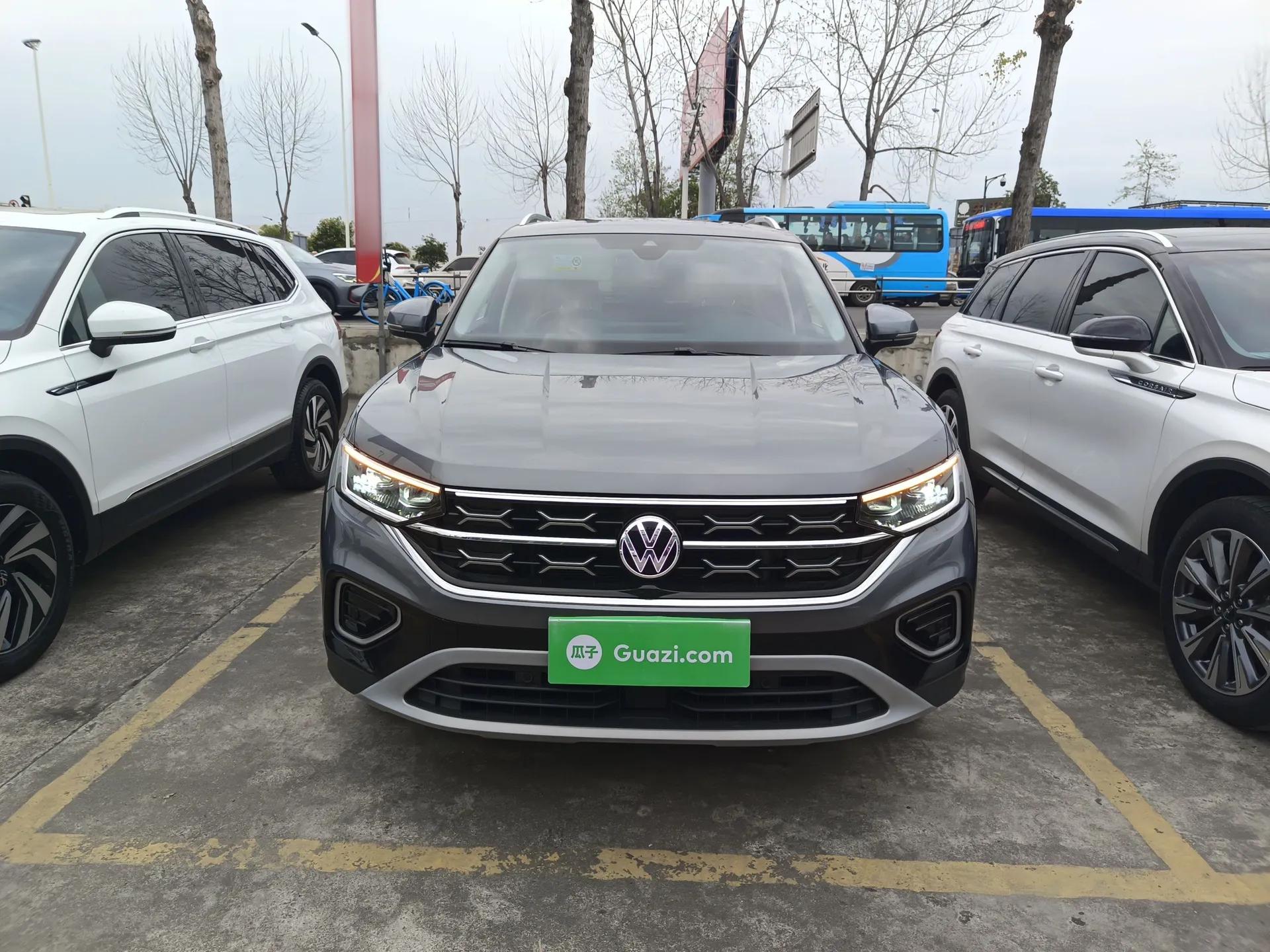 Volkswagen Tayron 2023 300TSI Two-Wheel-Drive Luxury Plus Advanced Edition — миниатюра 2