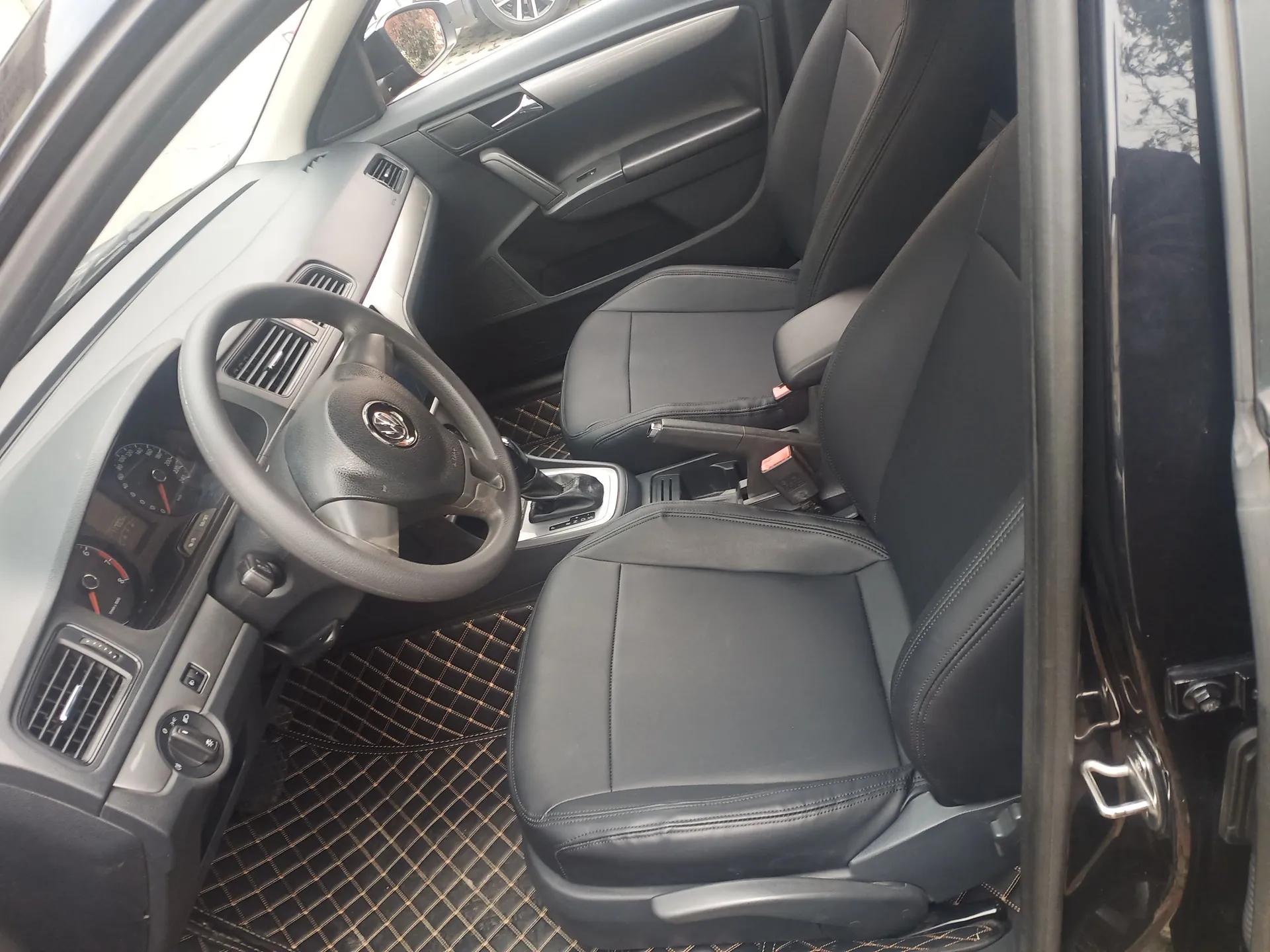 Volkswagen Lavida 2015 1.6L Automatic Fashion Edition — миниатюра 18