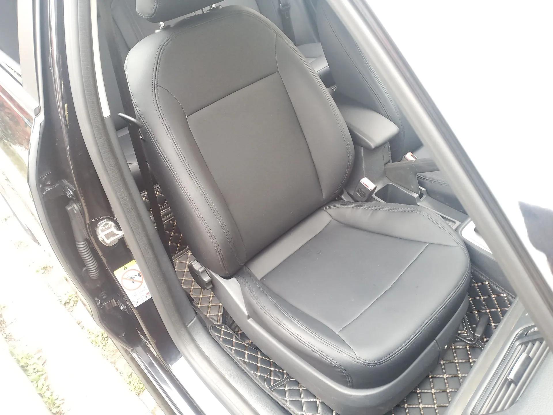 Volkswagen Lavida 2015 1.6L Automatic Fashion Edition — миниатюра 23
