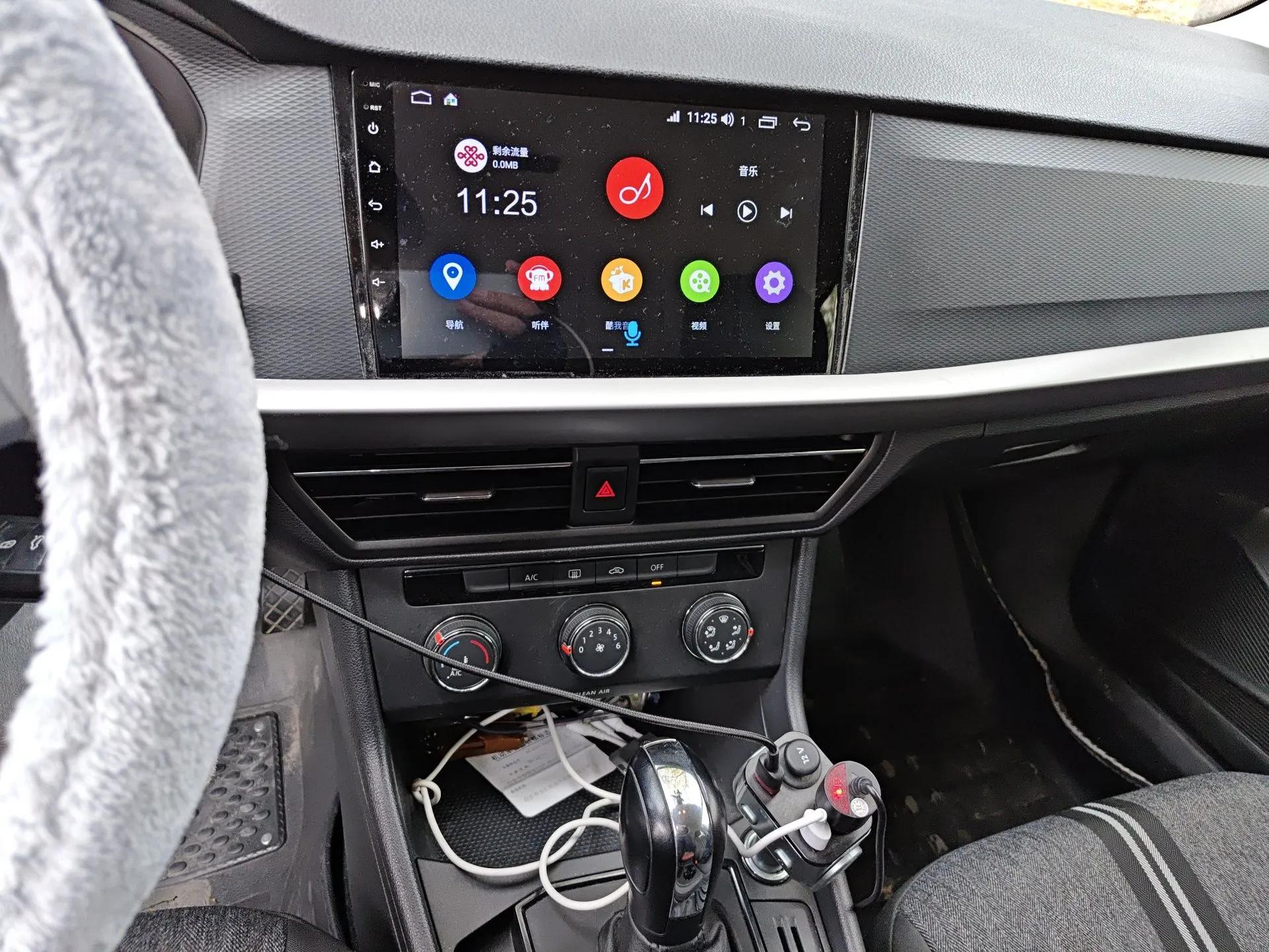 Volkswagen Lavida 2019 1.5L Automatic Fashion Edition China VI — миниатюра 14