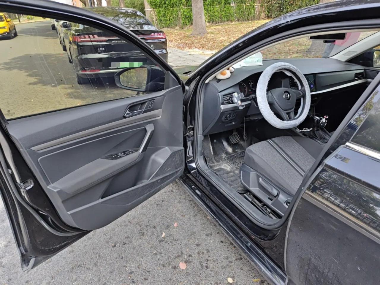 Volkswagen Lavida 2019 1.5L Automatic Fashion Edition China VI — миниатюра 17
